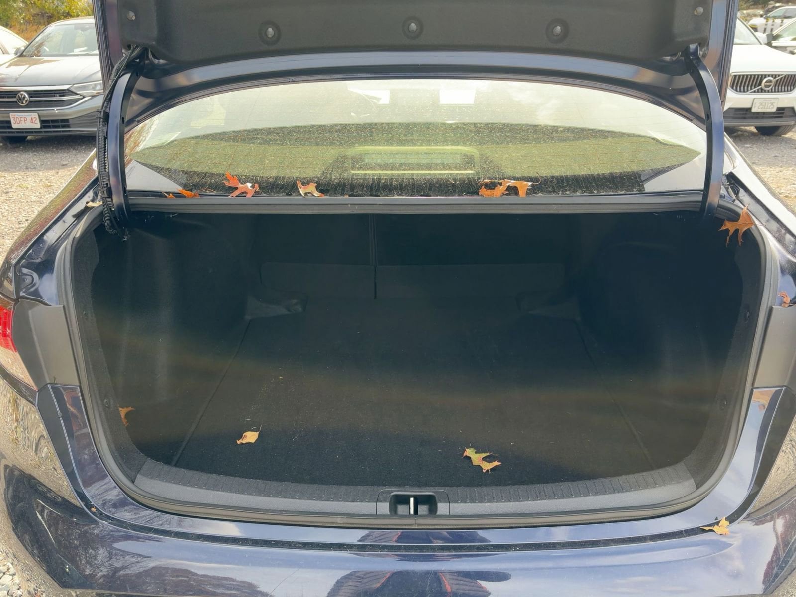 Thumbnail: 2025 Toyota Corolla - 12