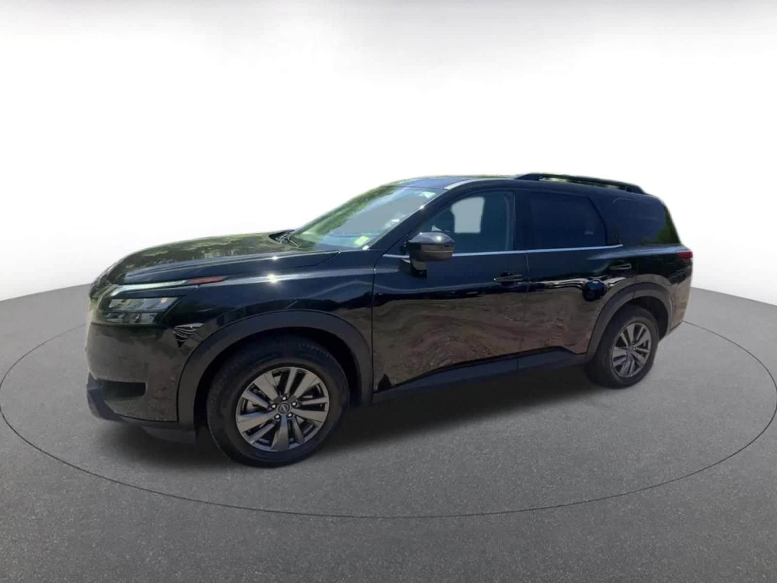 Thumbnail: 2025 Nissan Pathfinder - 8