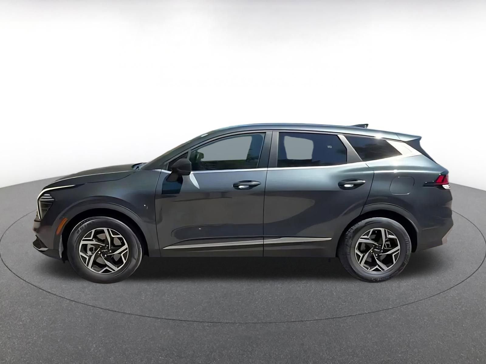 Thumbnail: 2025 Kia Sportage - 9
