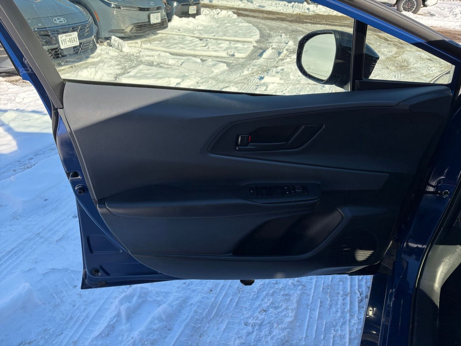 Thumbnail: 2025 Toyota Prius - 20