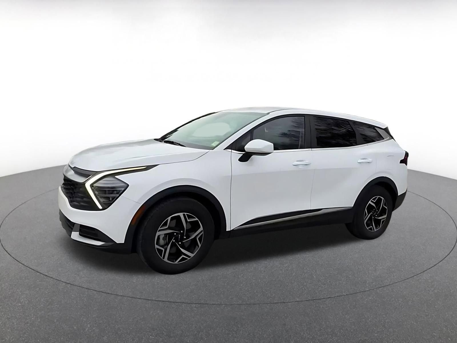 Thumbnail: 2025 Kia Sportage - 9