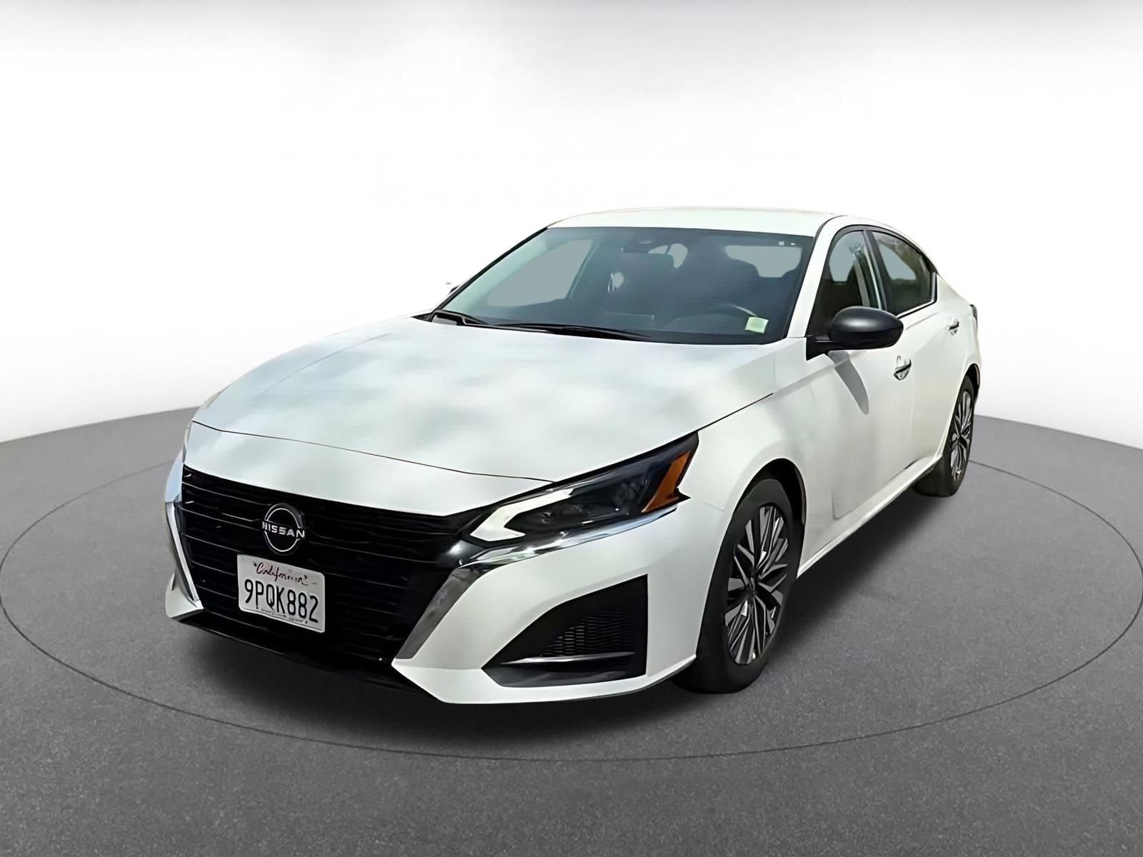 Thumbnail: 2025 Nissan Altima - 7