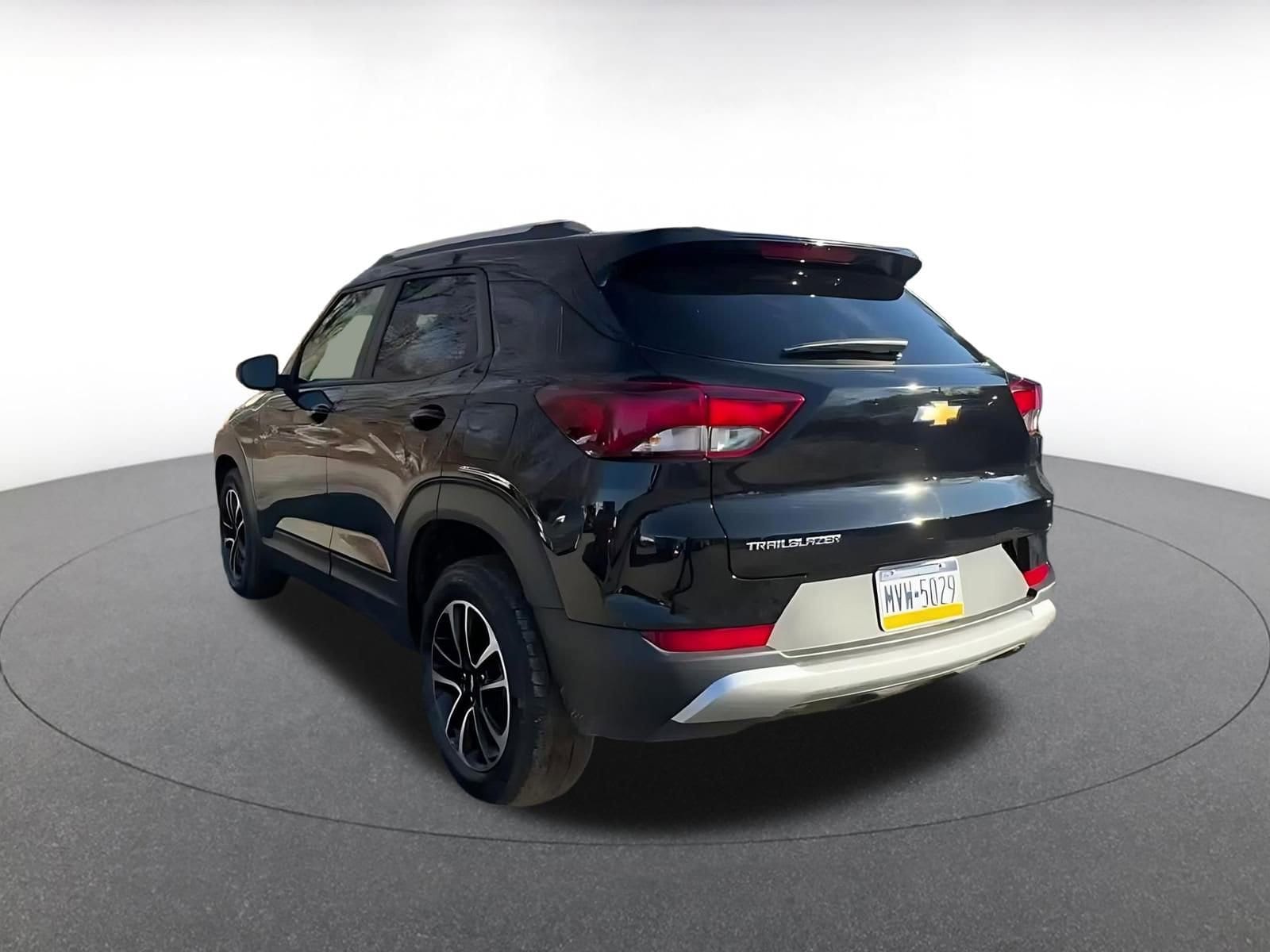 Thumbnail: 2025 Chevrolet TrailBlazer - 11