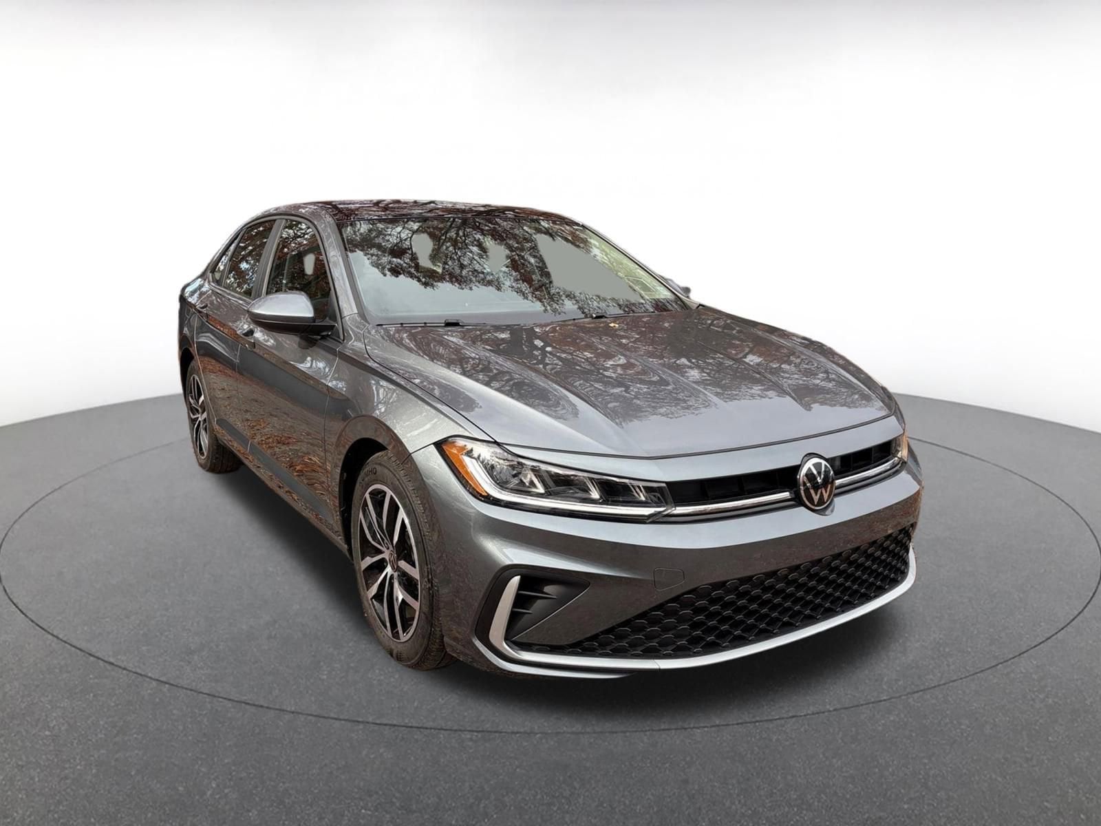 Thumbnail: 2025 Volkswagen Jetta - 1