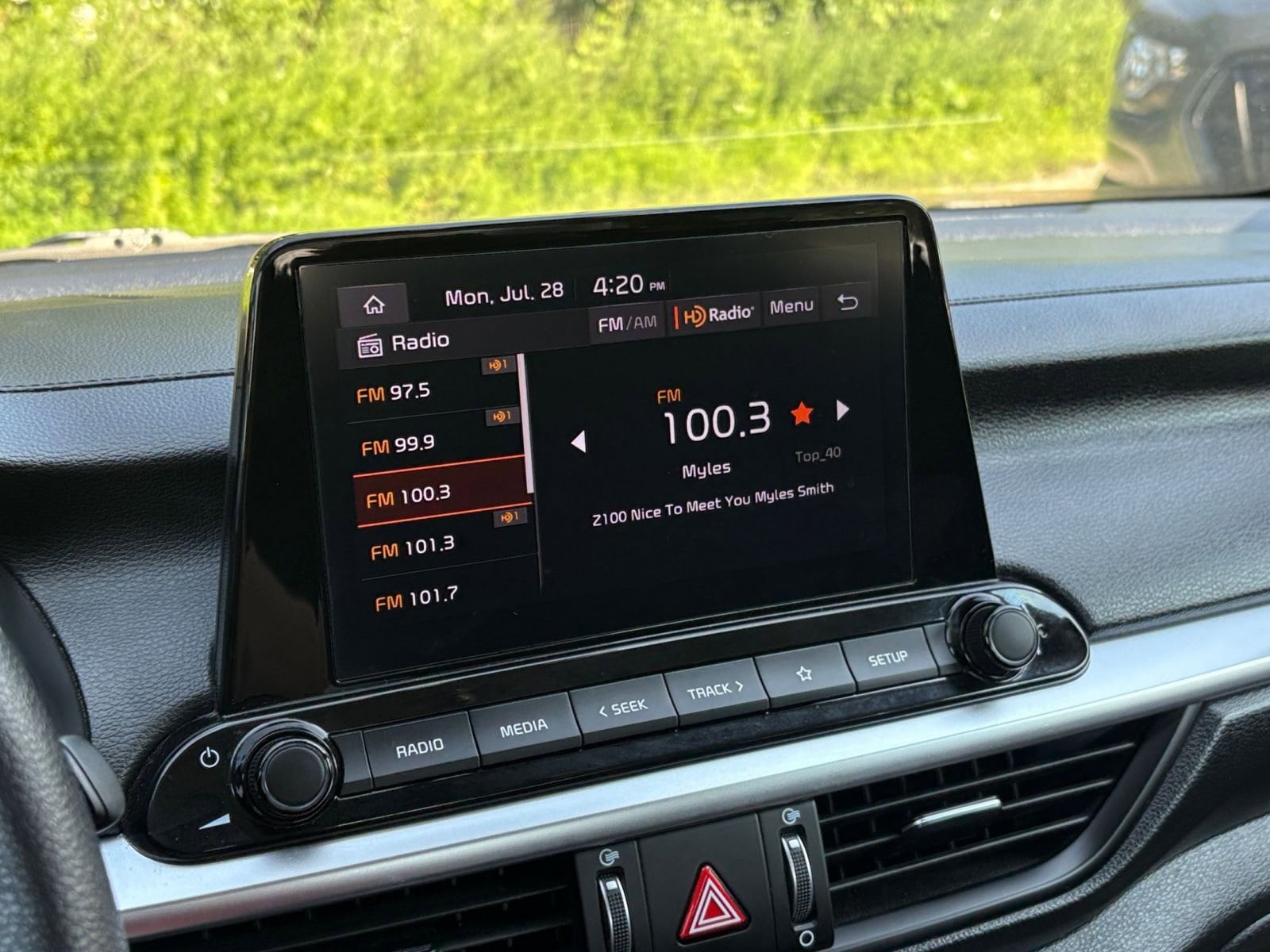 Thumbnail: 2023 Kia Forte - 21