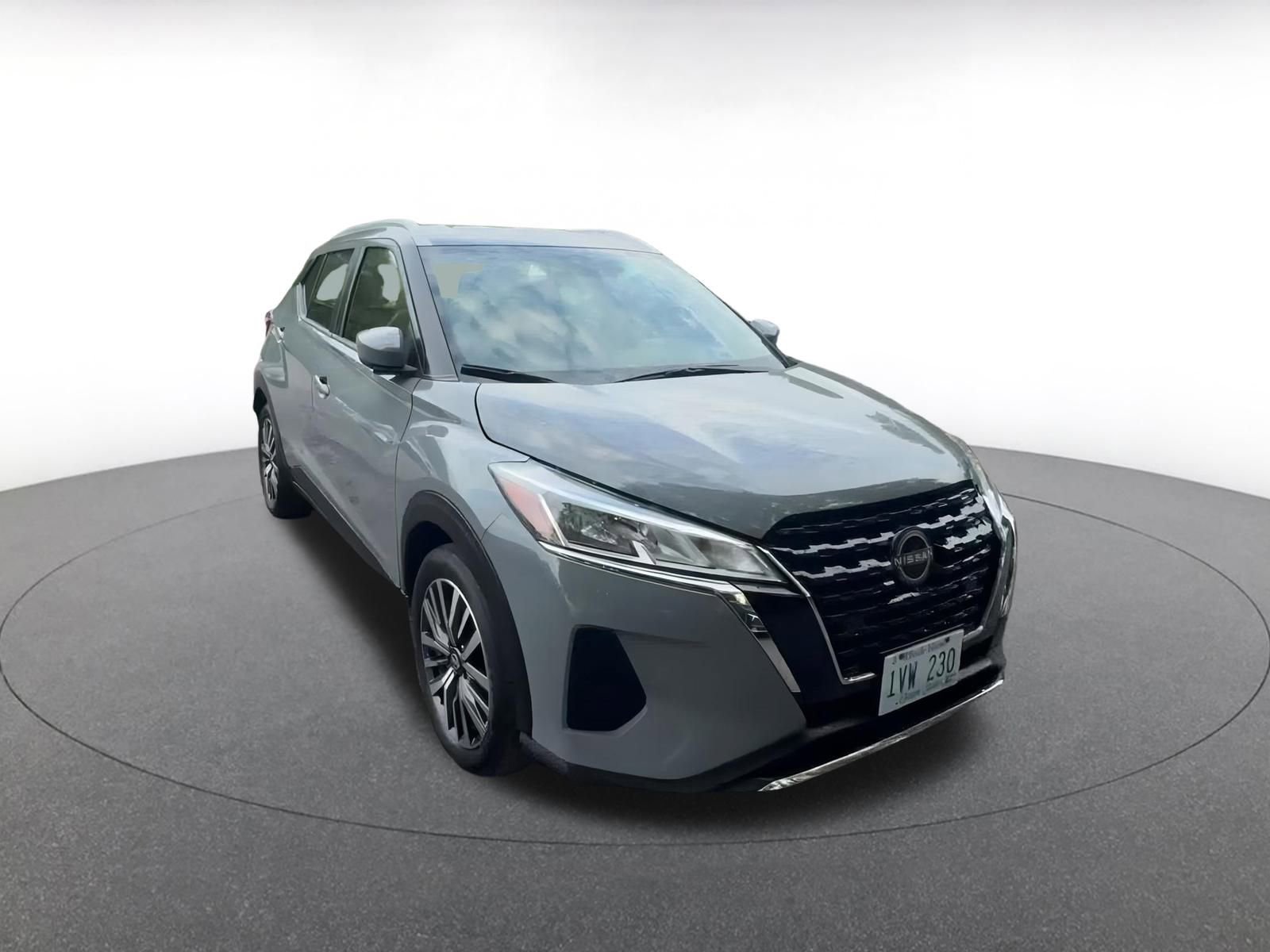 Thumbnail: 2024 Nissan Kicks - 3