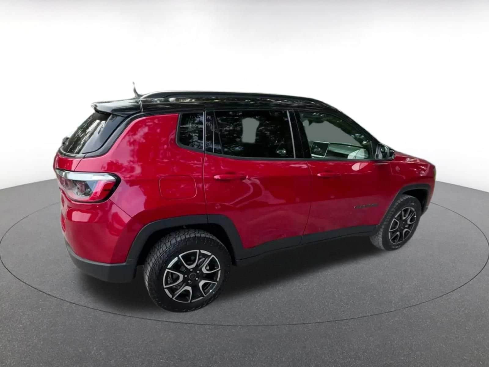 Thumbnail: 2025 Jeep Compass - 14
