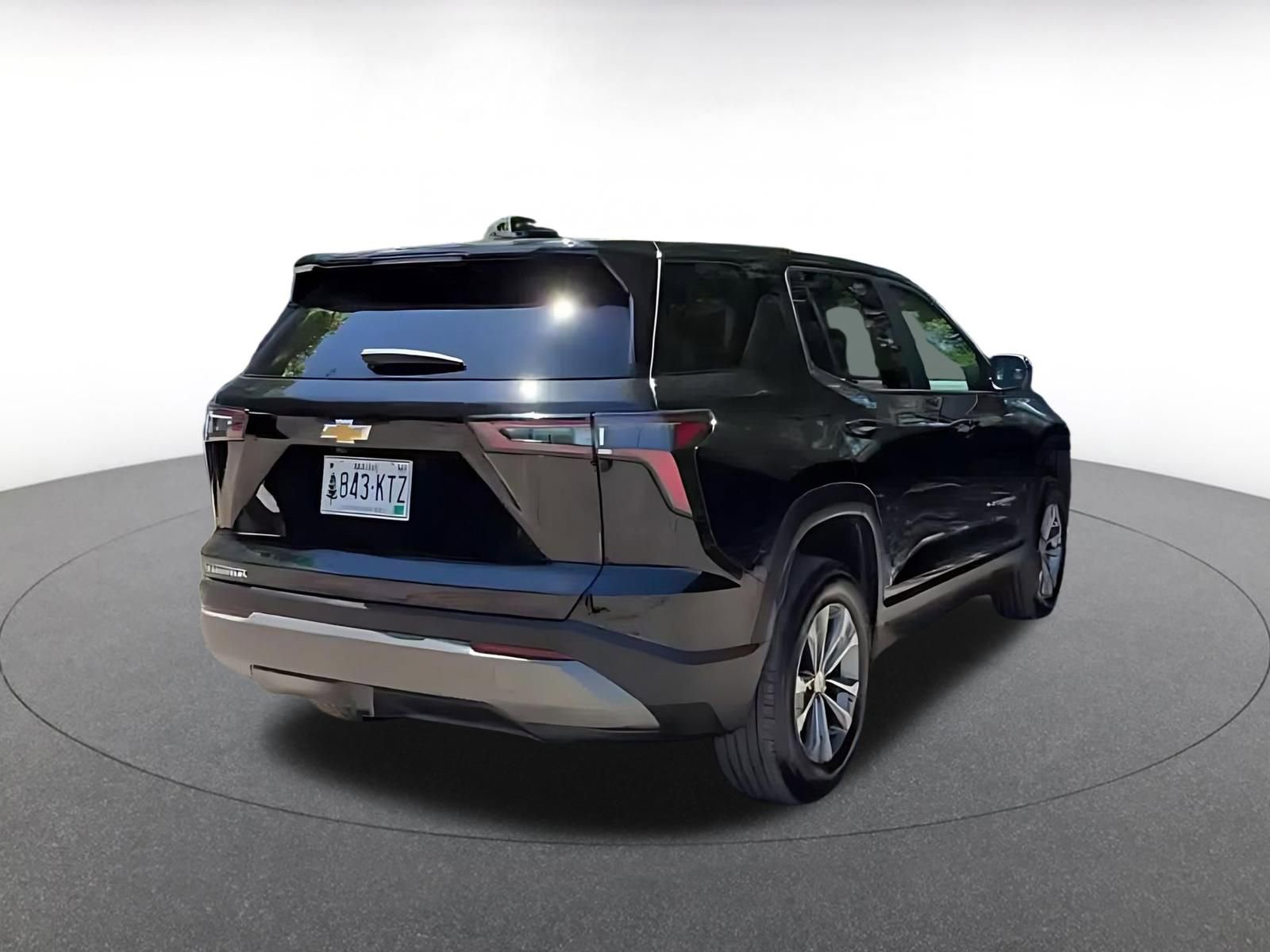 Thumbnail: 2025 Chevrolet Equinox - 16
