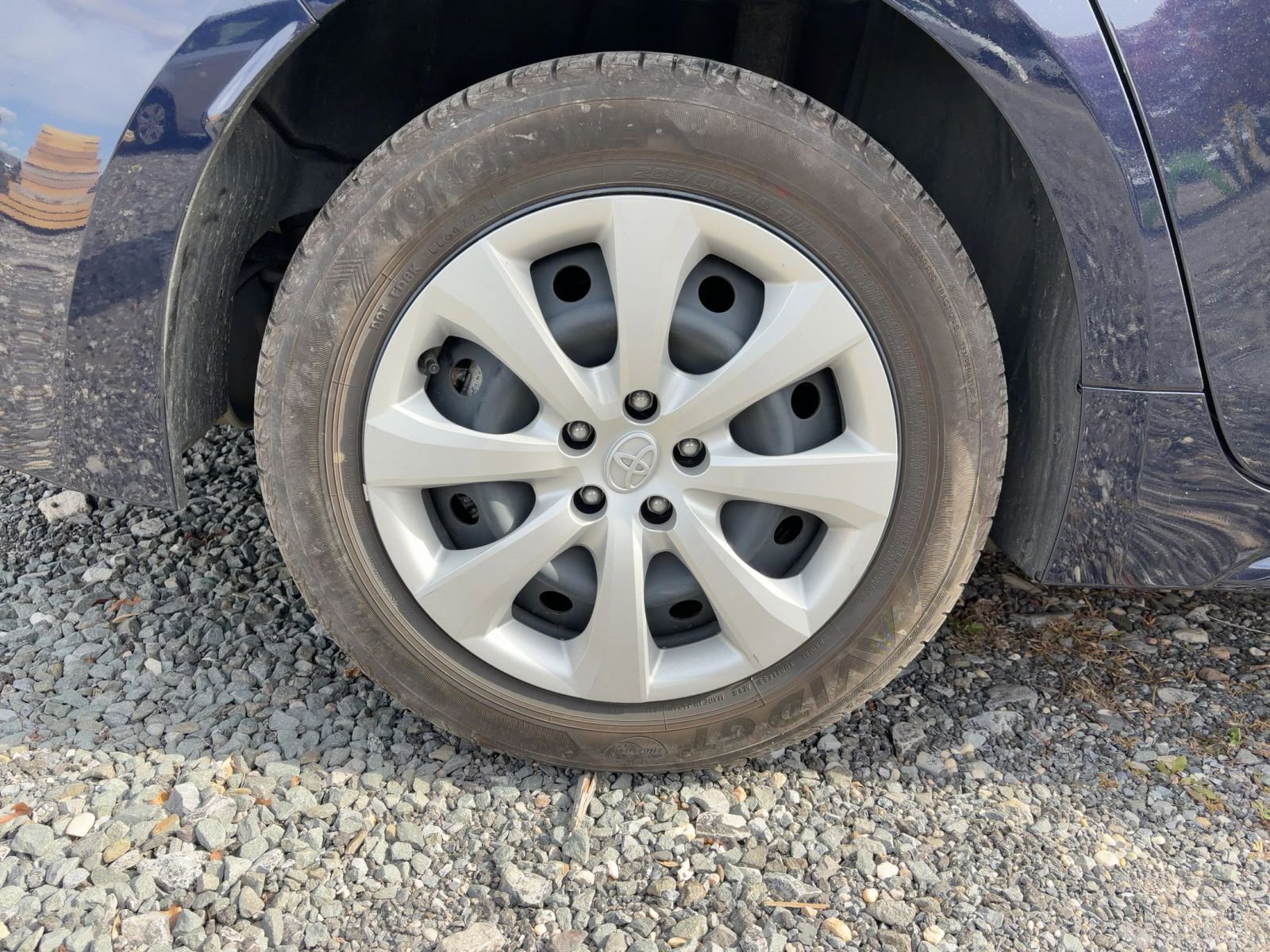 Thumbnail: 2025 Toyota Corolla - 14