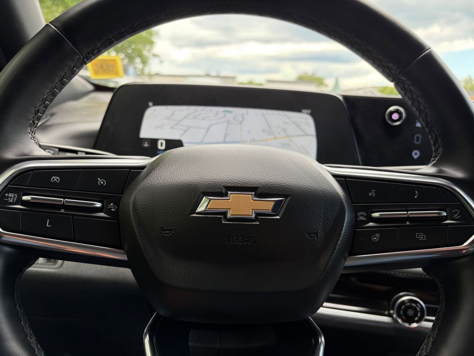 Thumbnail: 2025 Chevrolet Equinox - 29