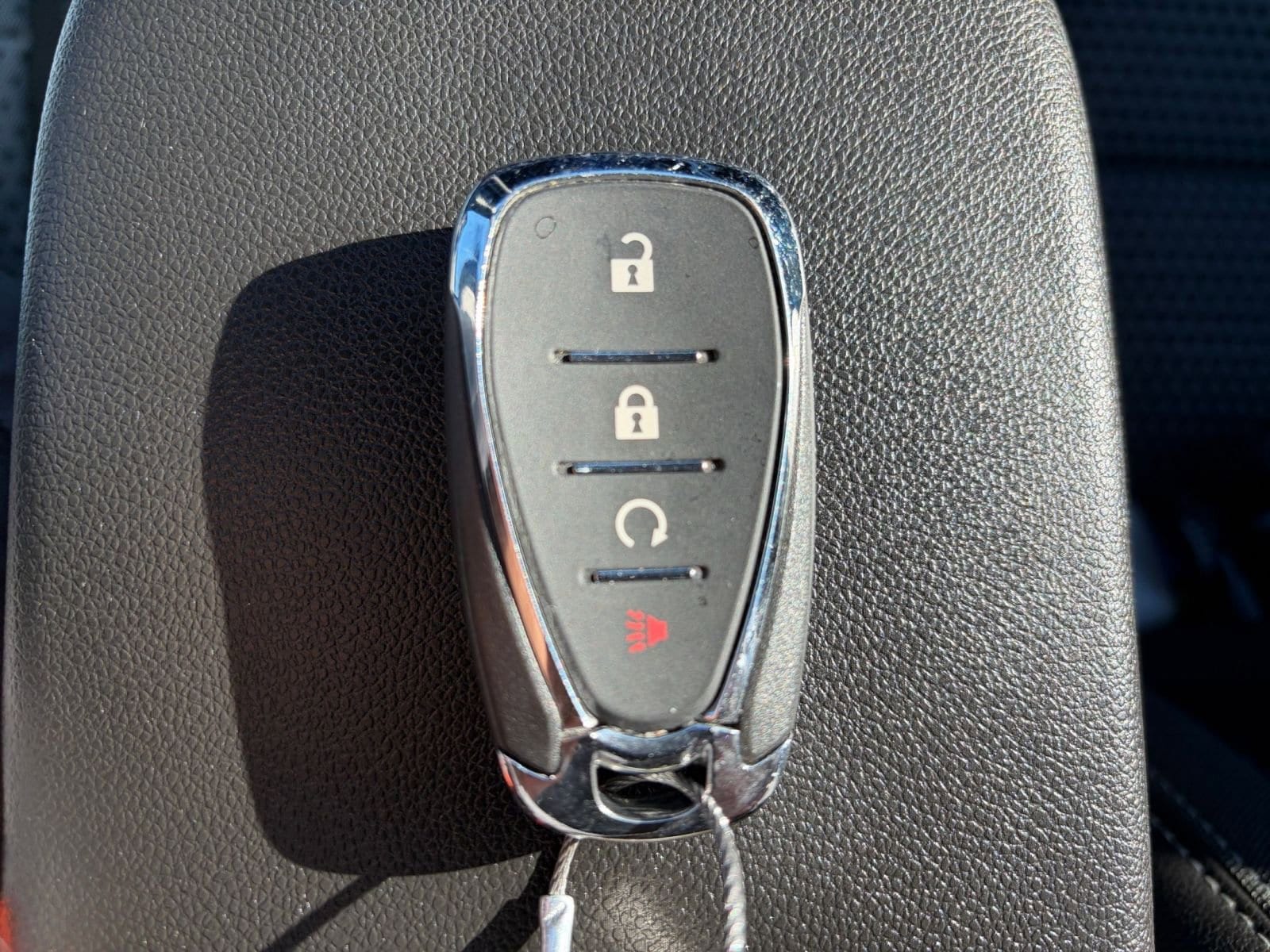 Thumbnail: 2025 Chevrolet Trax - 22