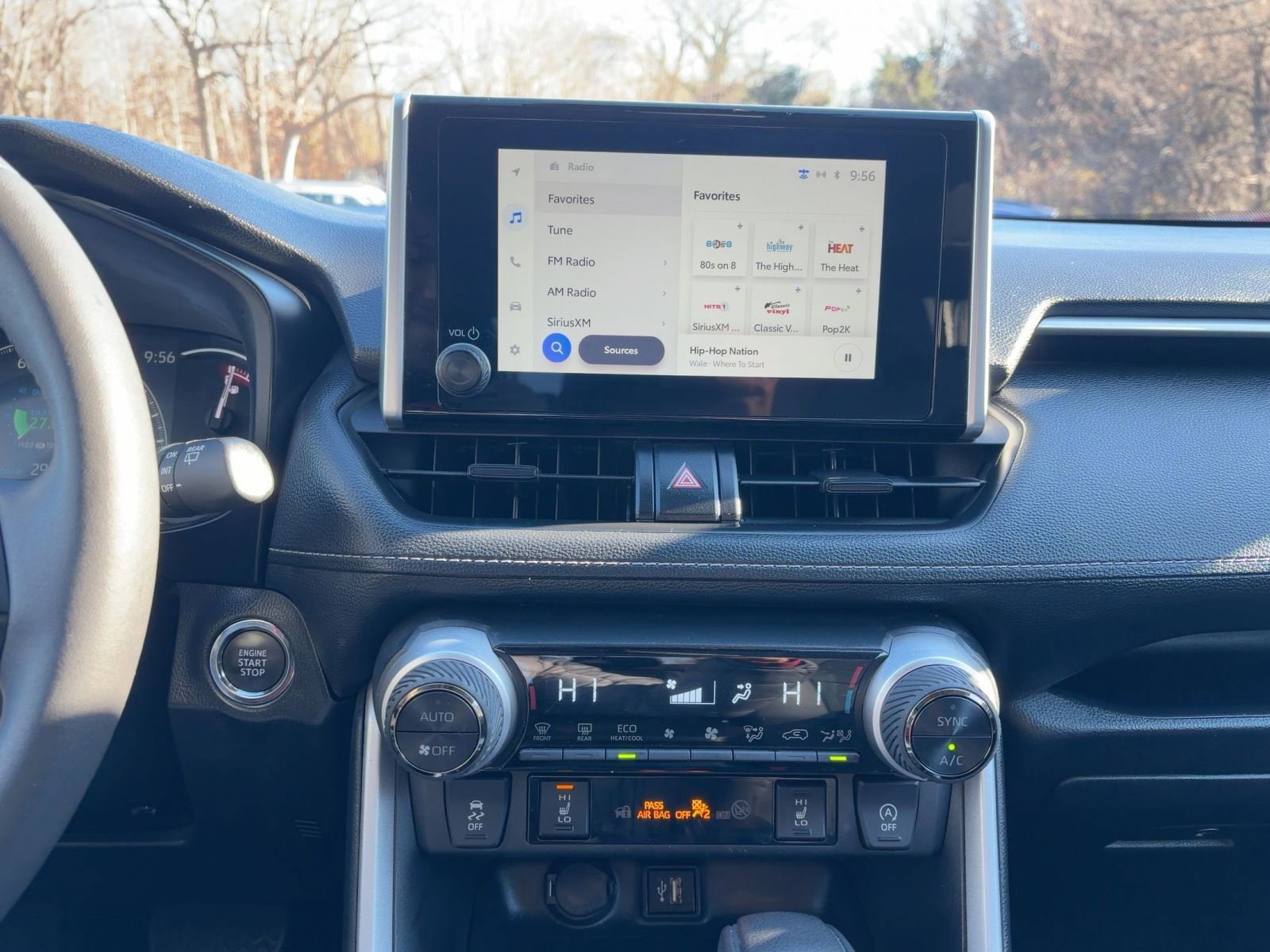 Thumbnail: 2025 Toyota RAV4 - 30