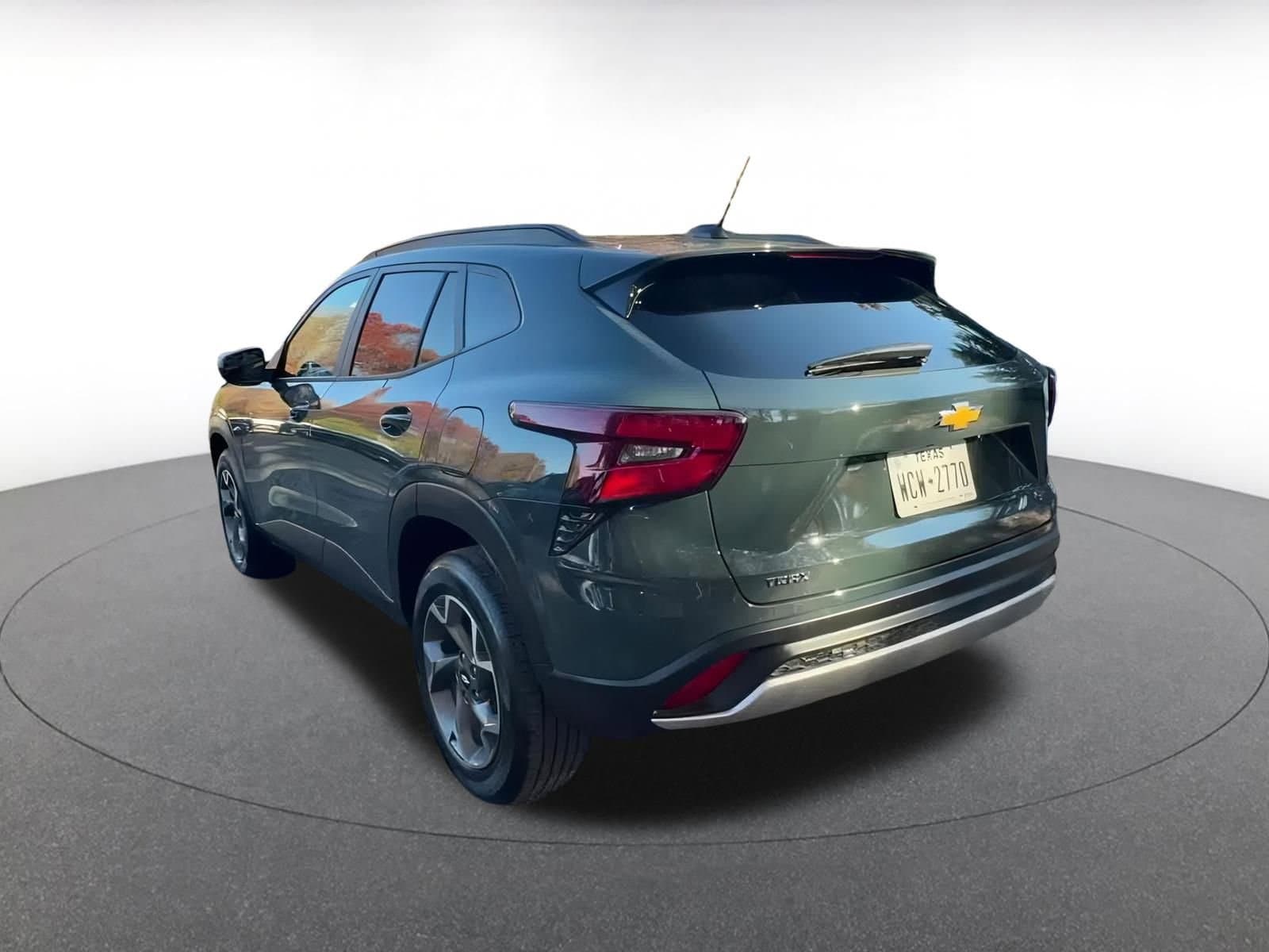 Thumbnail: 2025 Chevrolet Trax - 11