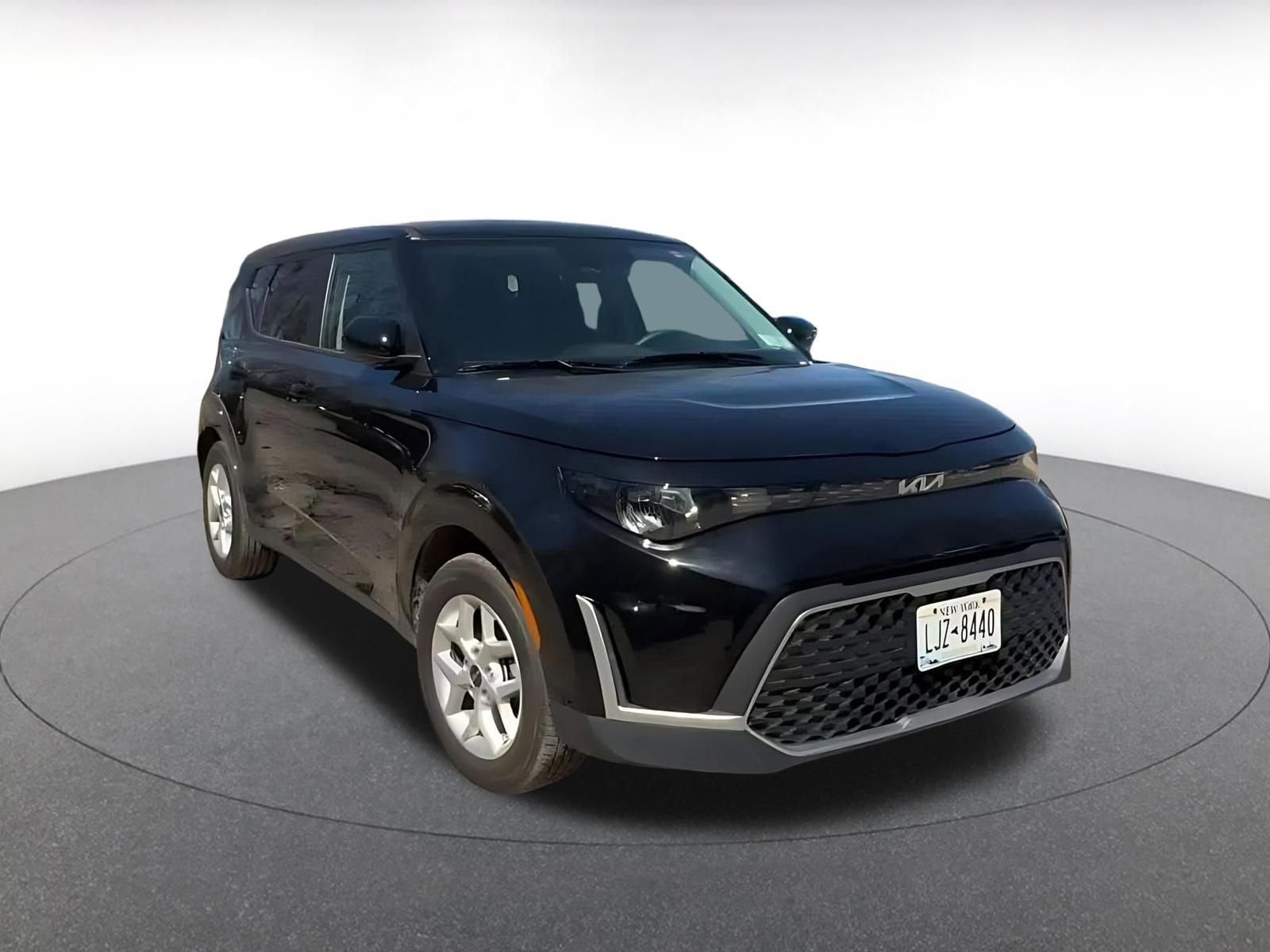 Thumbnail: 2025 Kia Soul - 3