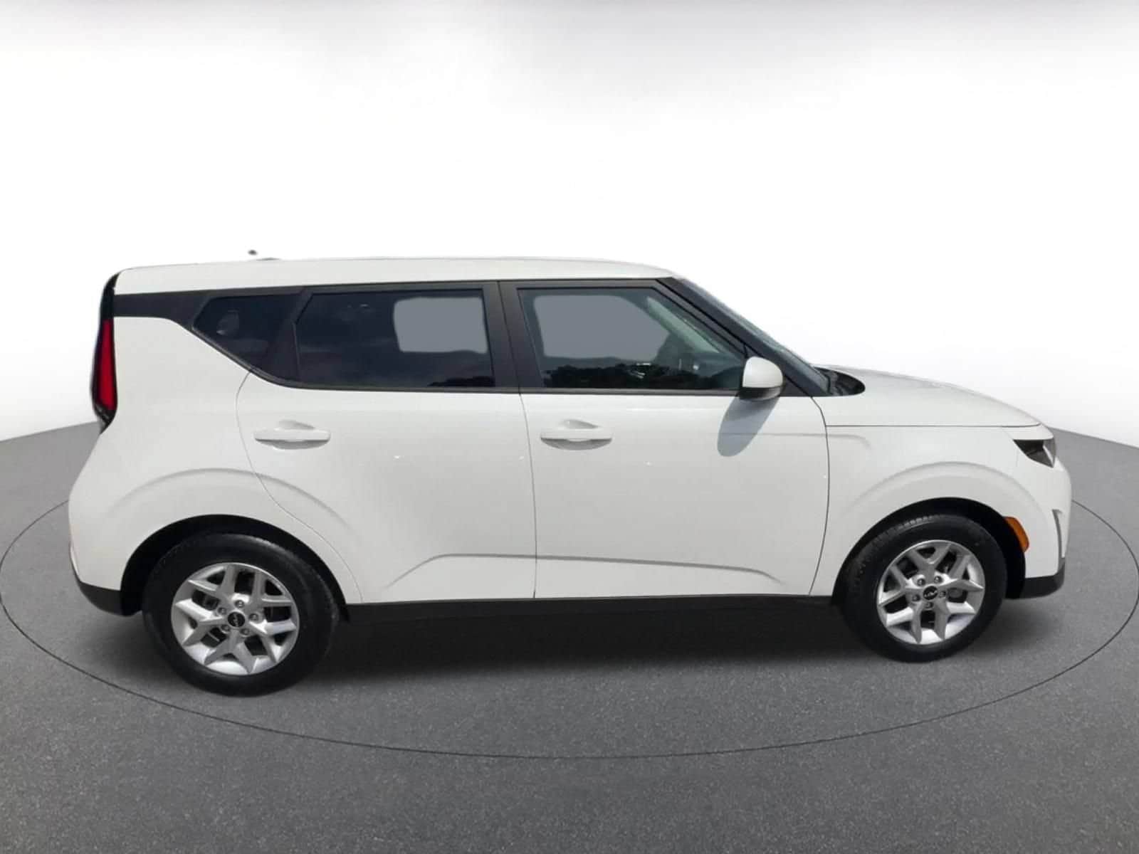 Thumbnail: 2025 Kia Soul - 13