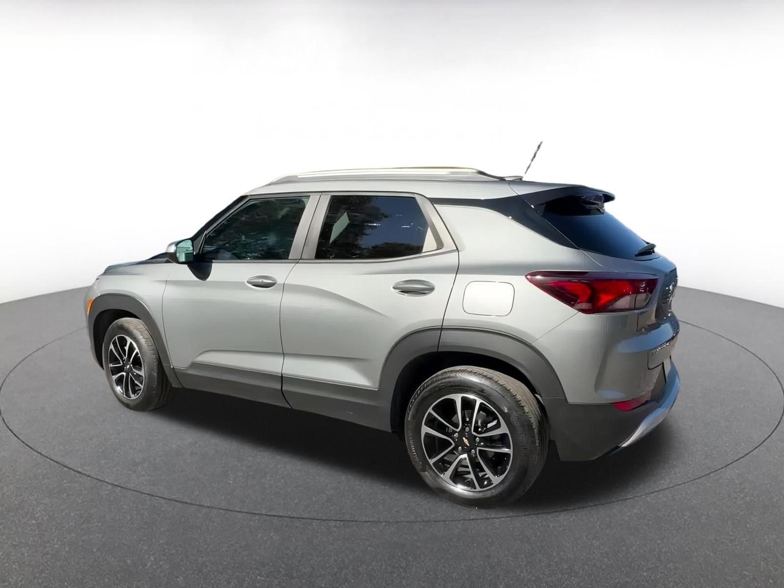 Thumbnail: 2025 Chevrolet TrailBlazer - 10