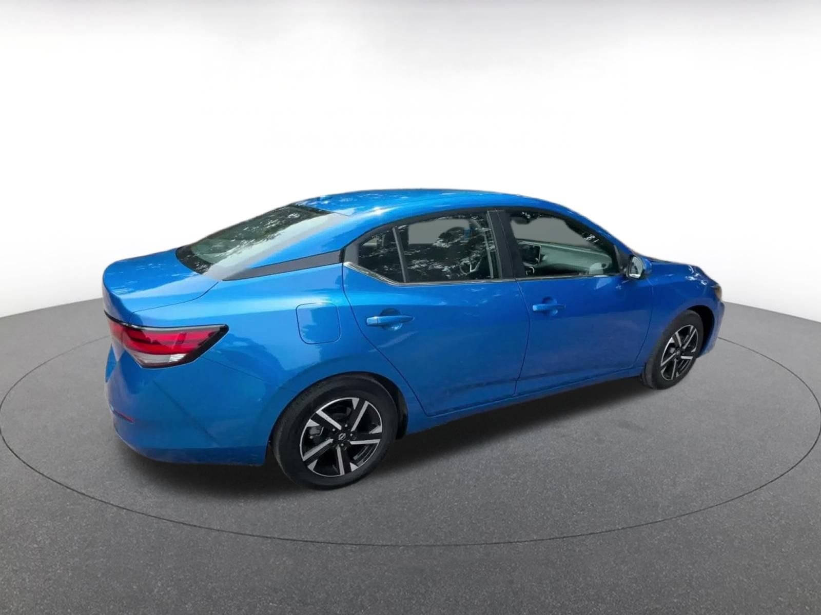 Thumbnail: 2025 Nissan Sentra - 12