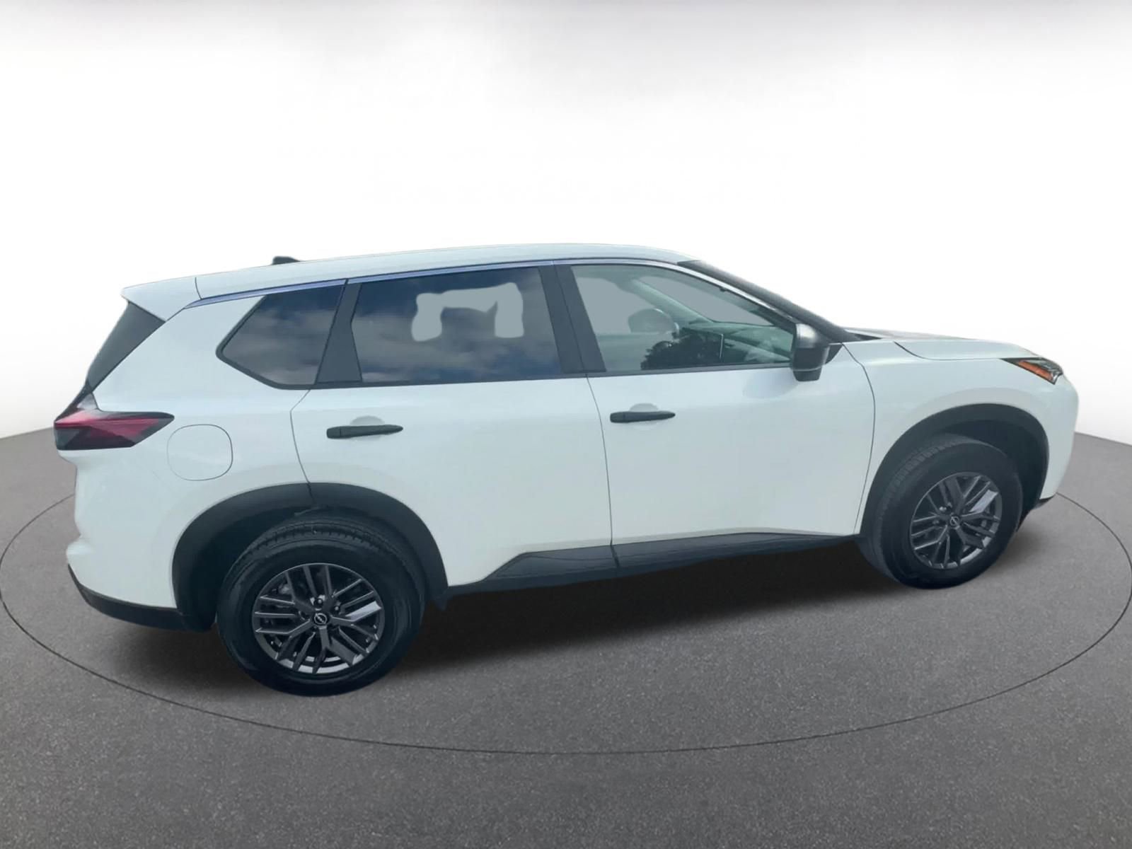 Thumbnail: 2024 Nissan Rogue - 16