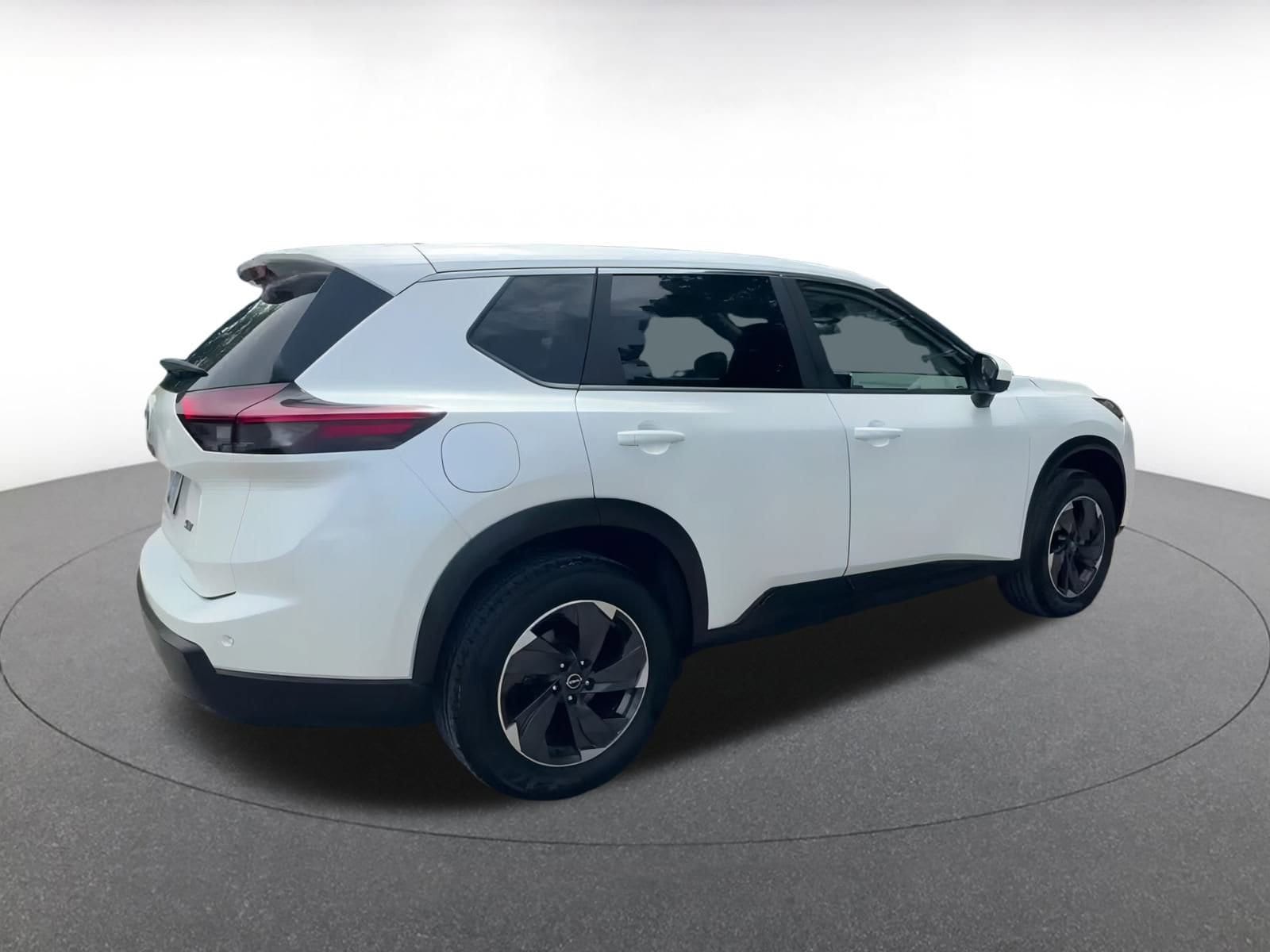 Thumbnail: 2024 Nissan Rogue - 15