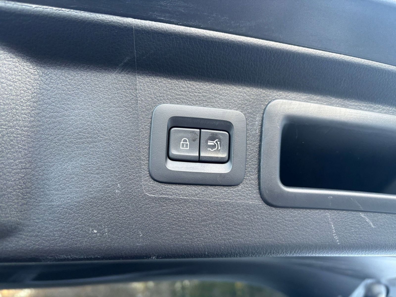 Thumbnail: 2025 Mazda CX-50 - 20