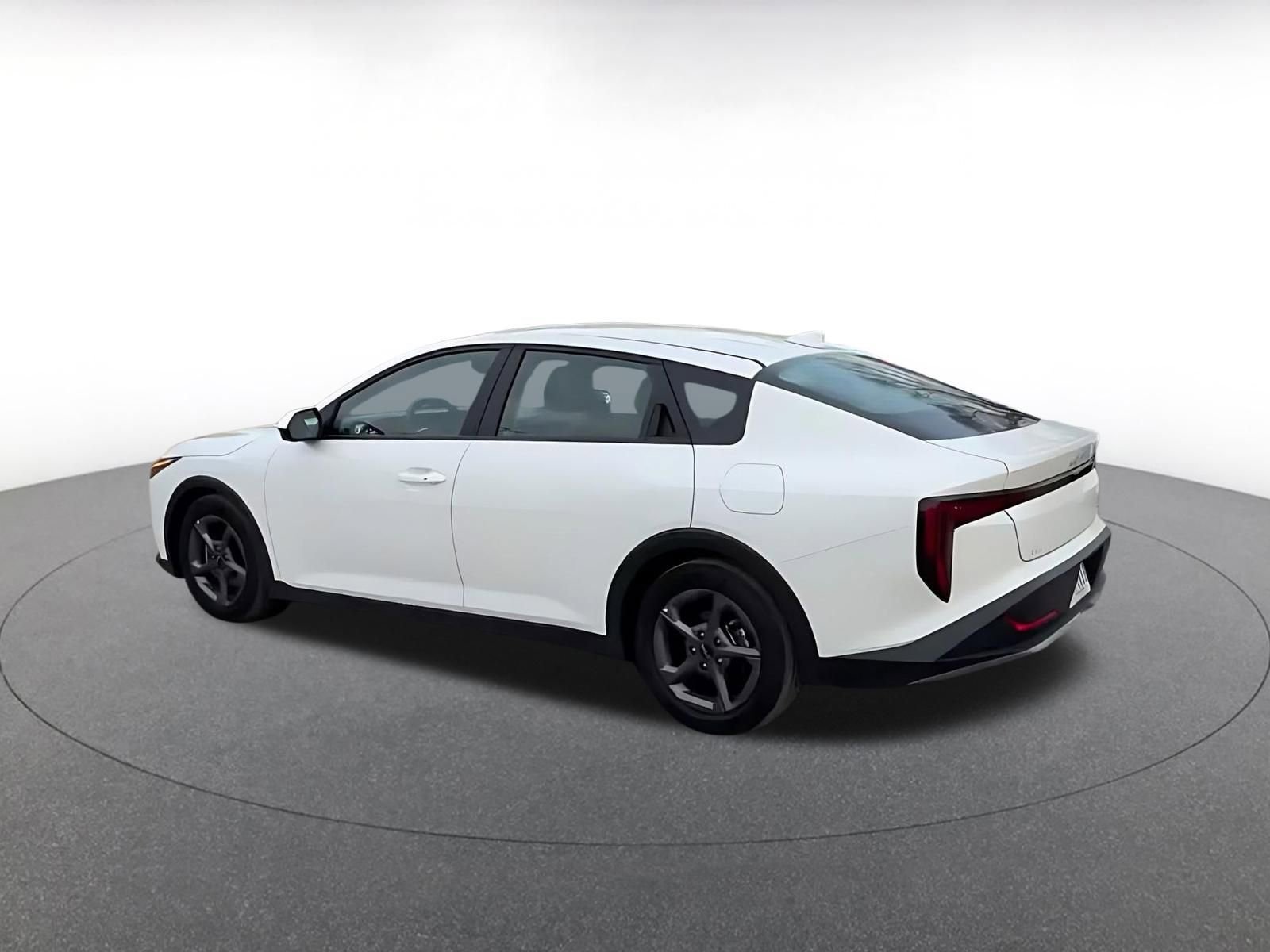 Thumbnail: 2025 Kia K4 - 9