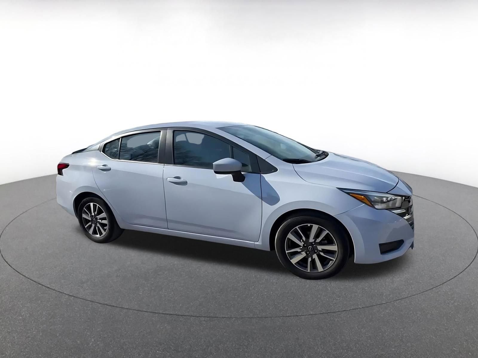 Thumbnail: 2025 Nissan Versa - 2