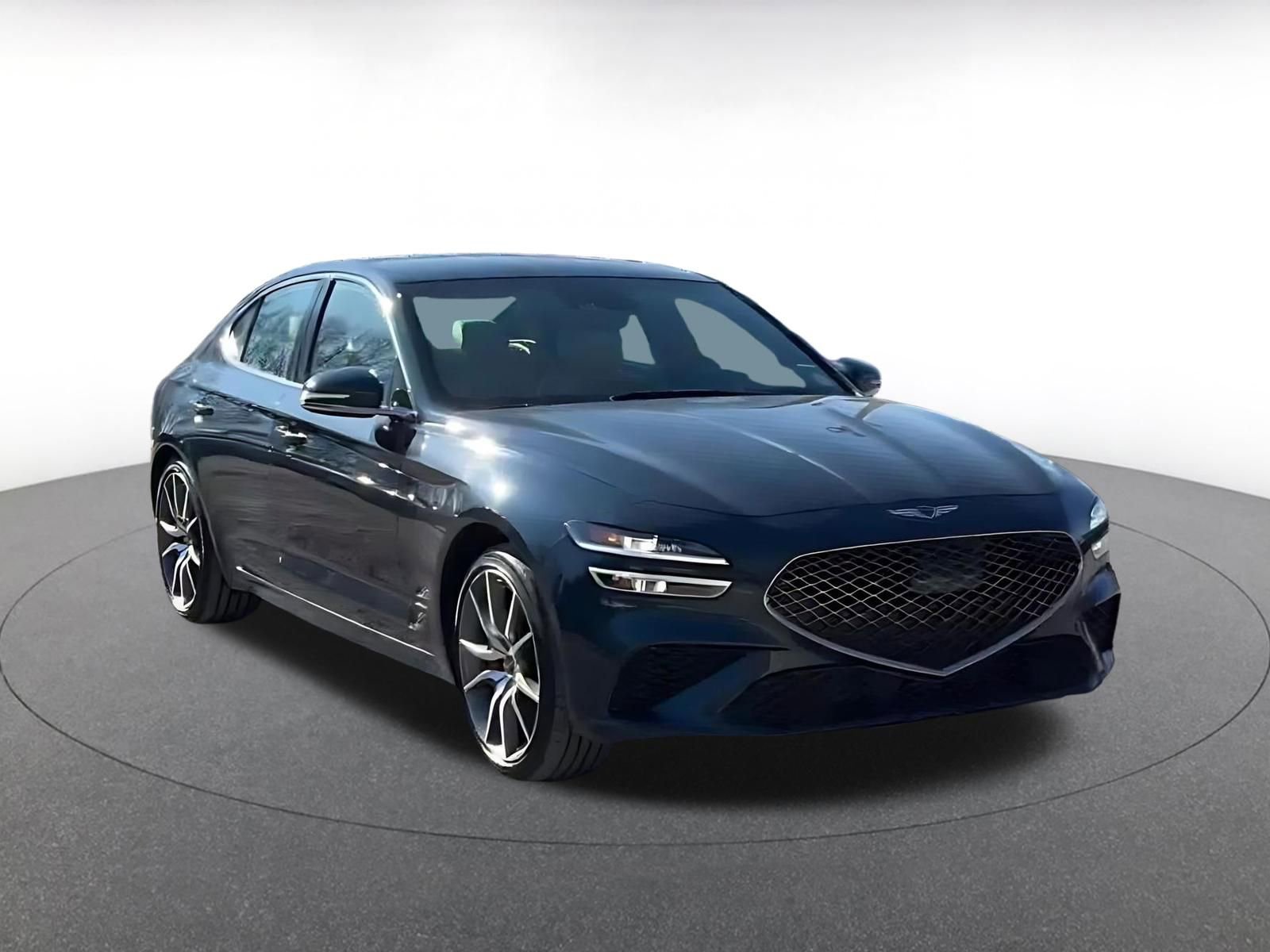 Thumbnail: 2025 Genesis G70 - 3