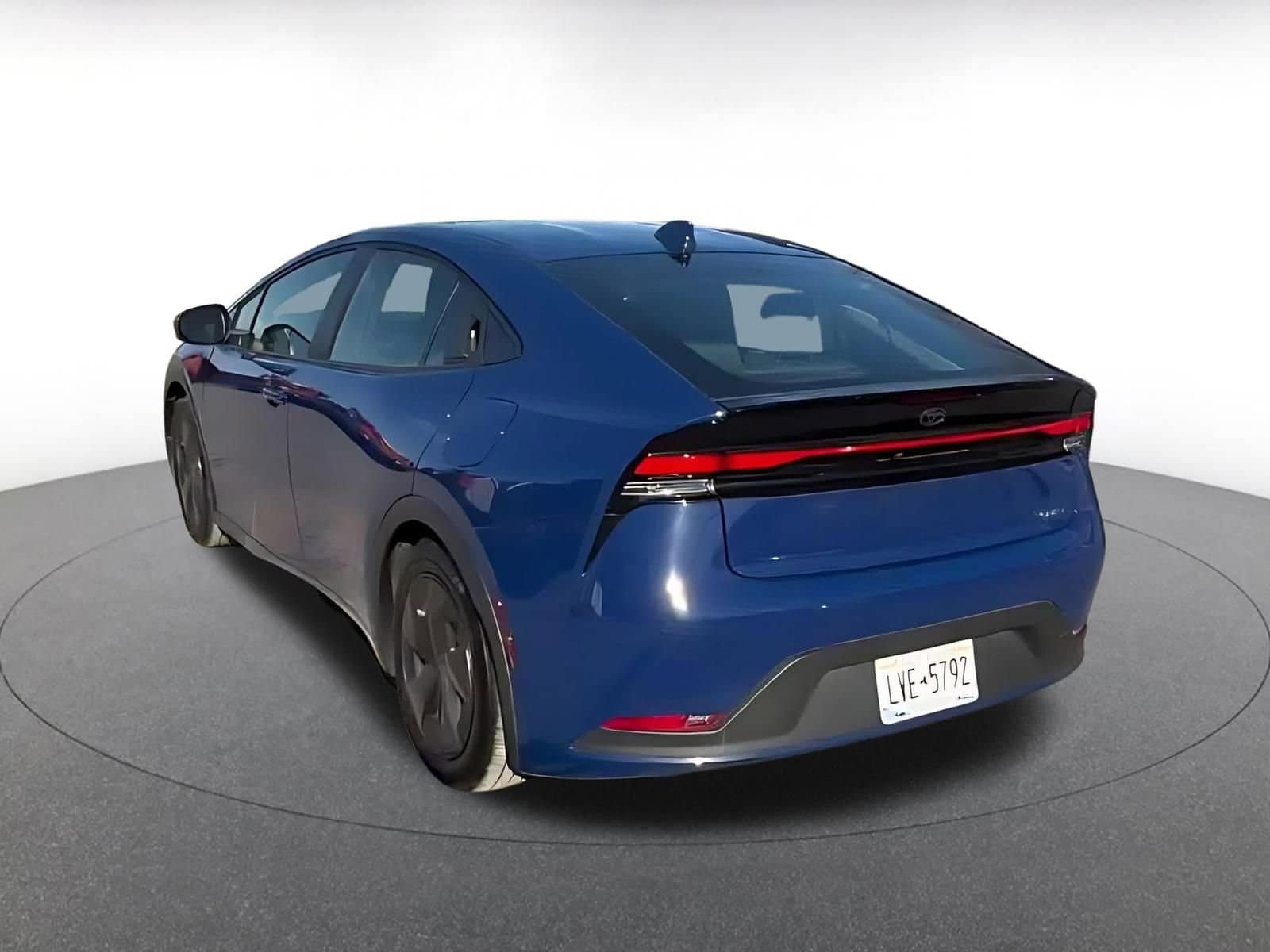 Thumbnail: 2025 Toyota Prius - 11