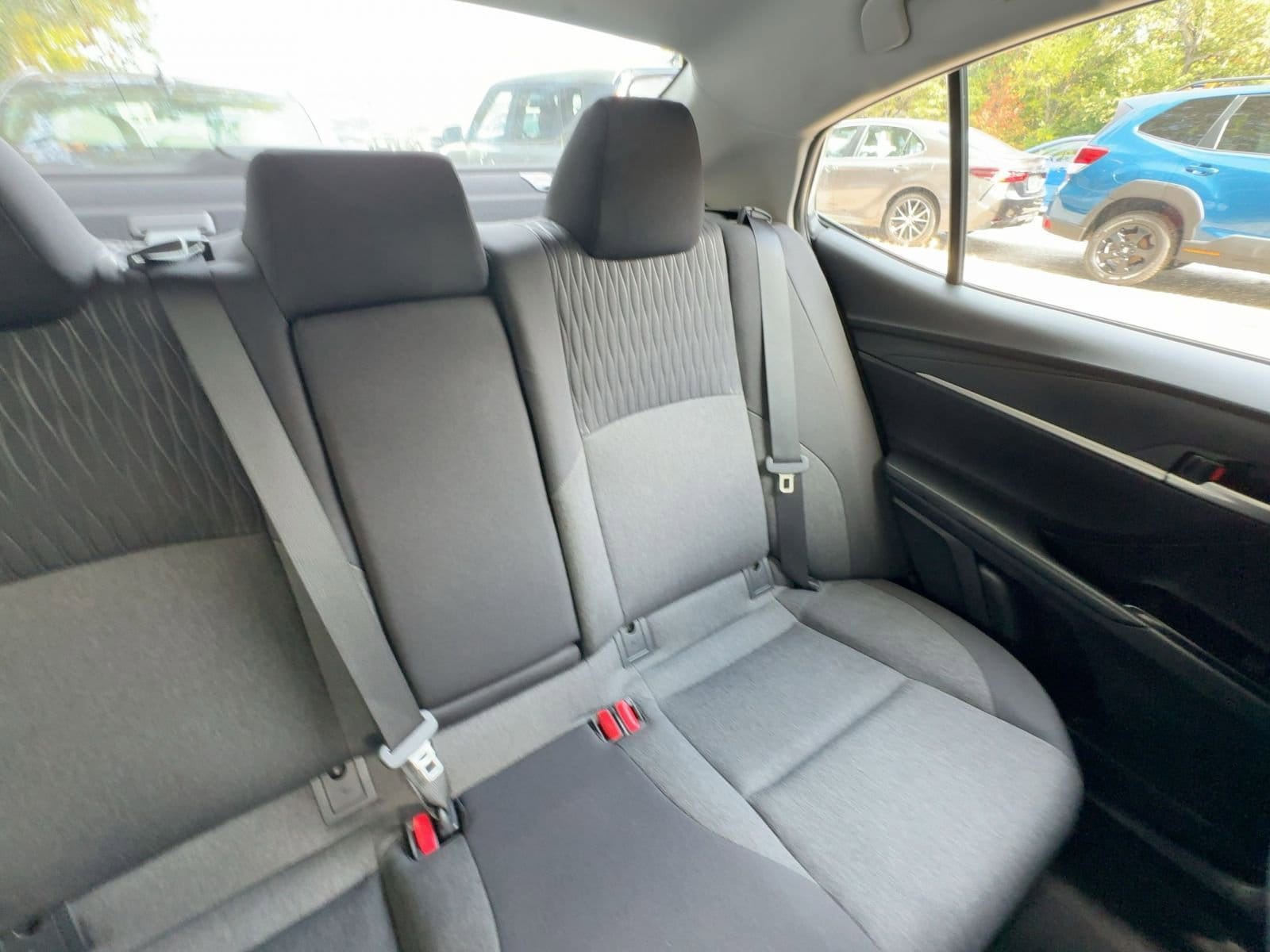 Thumbnail: 2025 Toyota Camry - 11