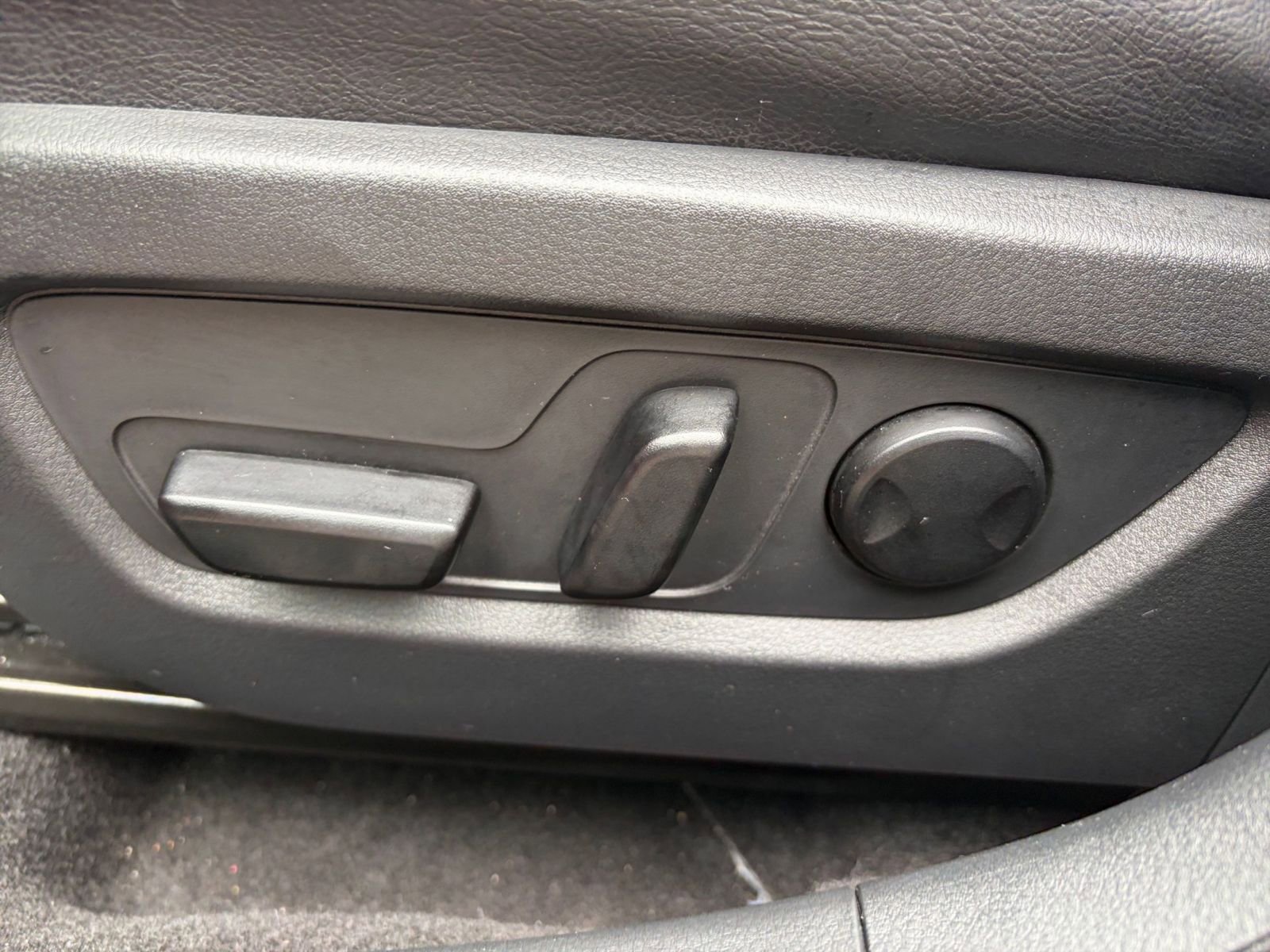 Thumbnail: 2025 Mazda CX-50 - 22