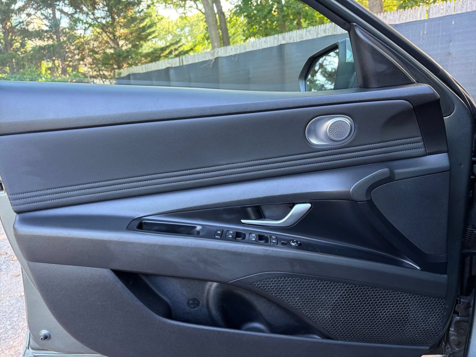 Thumbnail: 2025 Hyundai Elantra - 18