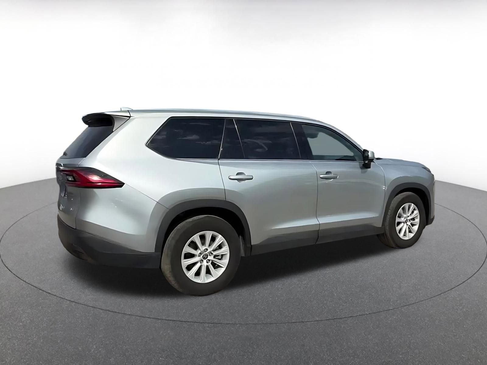 Thumbnail: 2025 Toyota Grand Highlander - 15