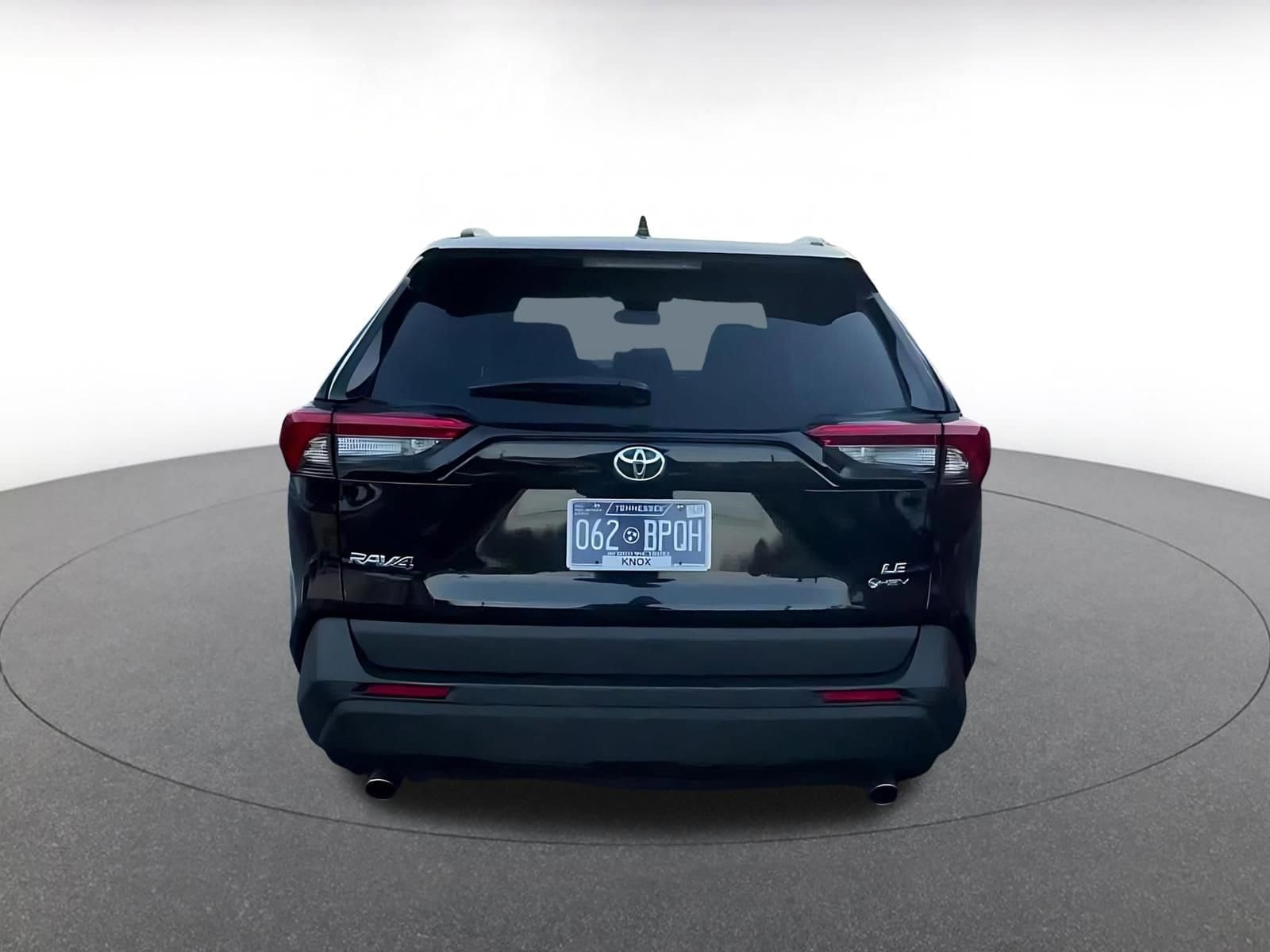 Thumbnail: 2025 Toyota RAV4 - 12