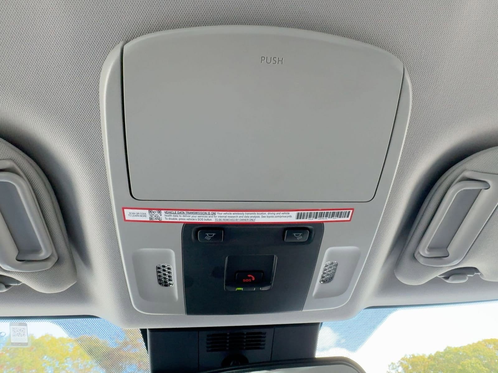 Thumbnail: 2025 Toyota Camry - 22