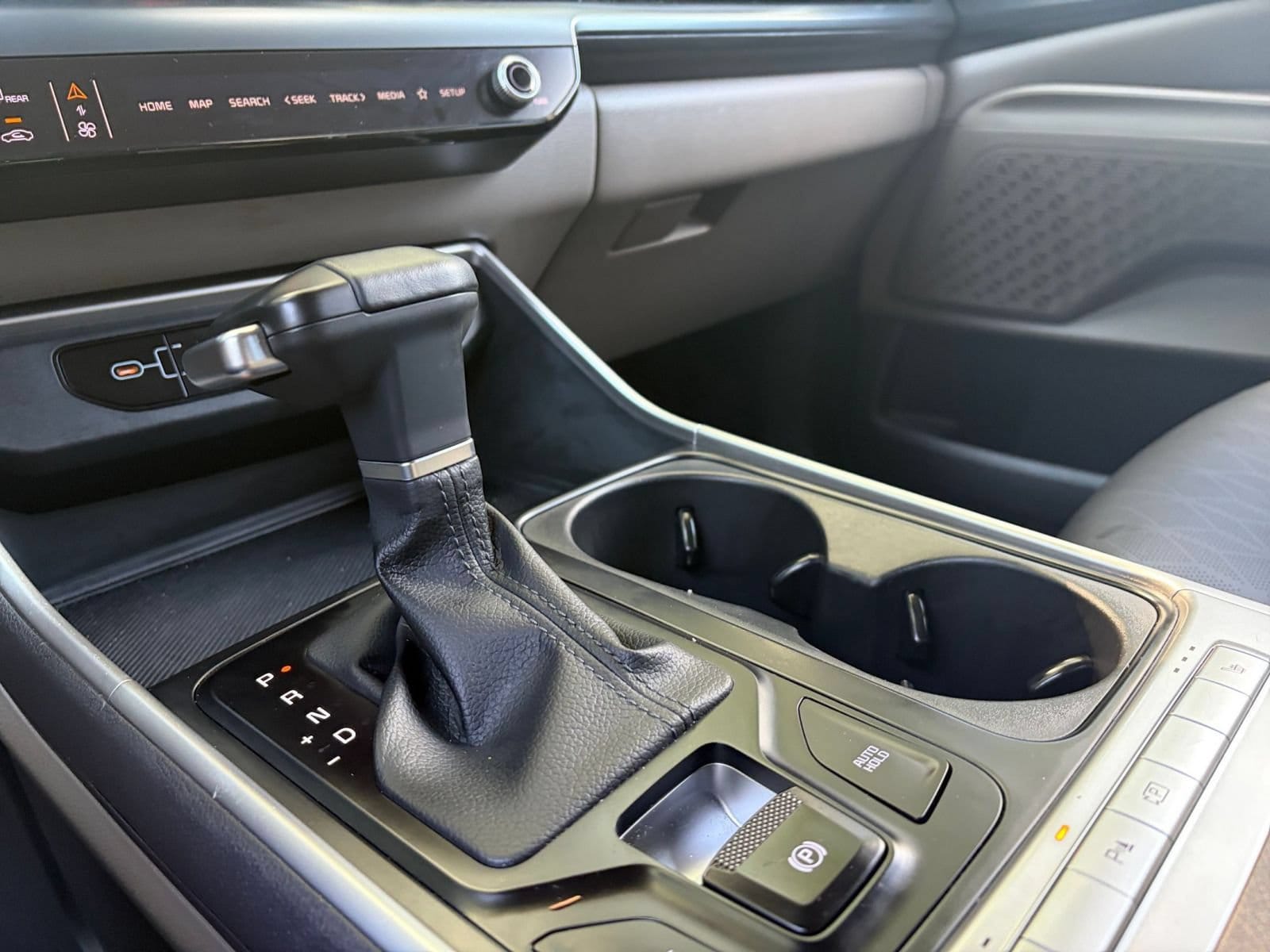 2026 Kia Carnival 43