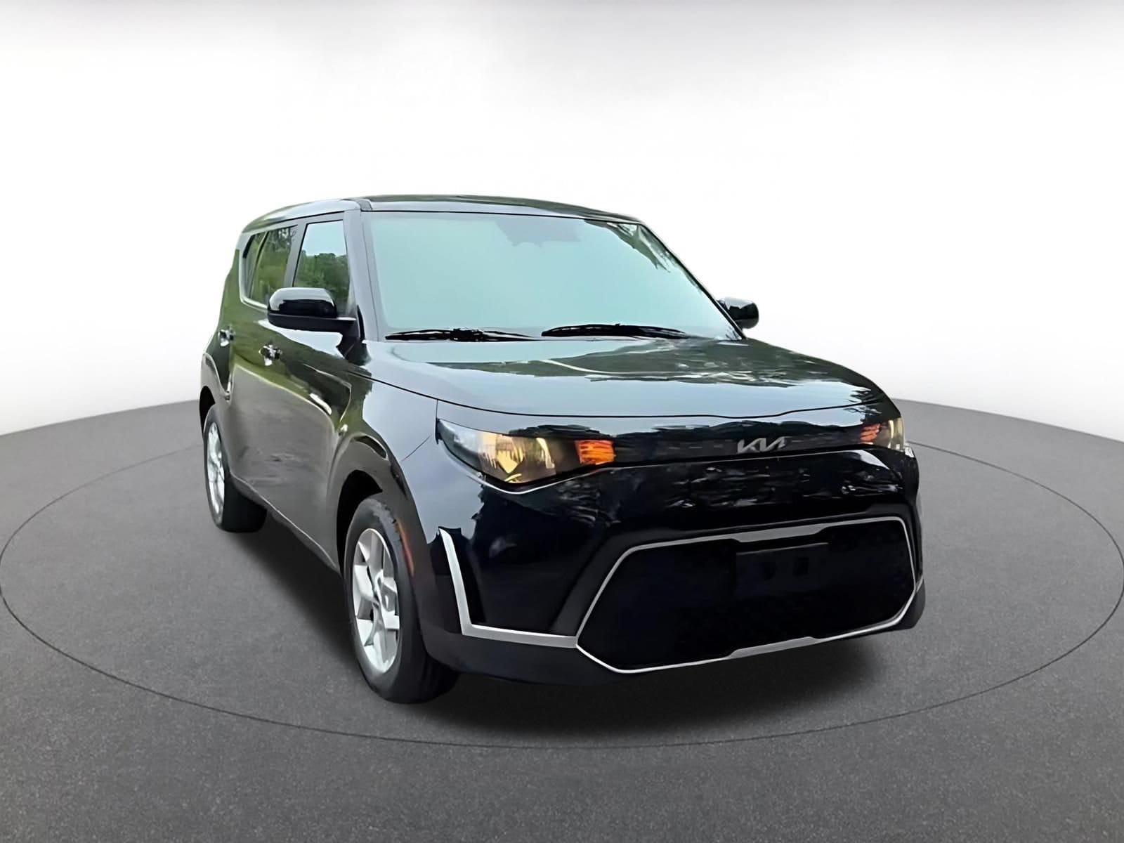 Thumbnail: 2025 Kia Soul - 3