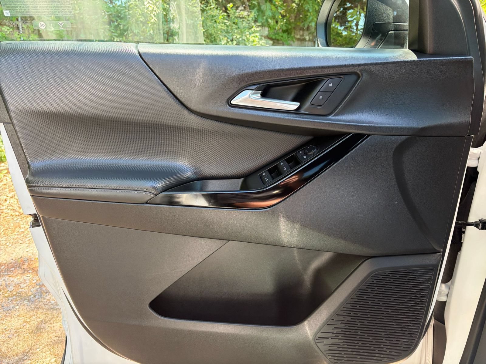 Thumbnail: 2025 Chevrolet Equinox - 18
