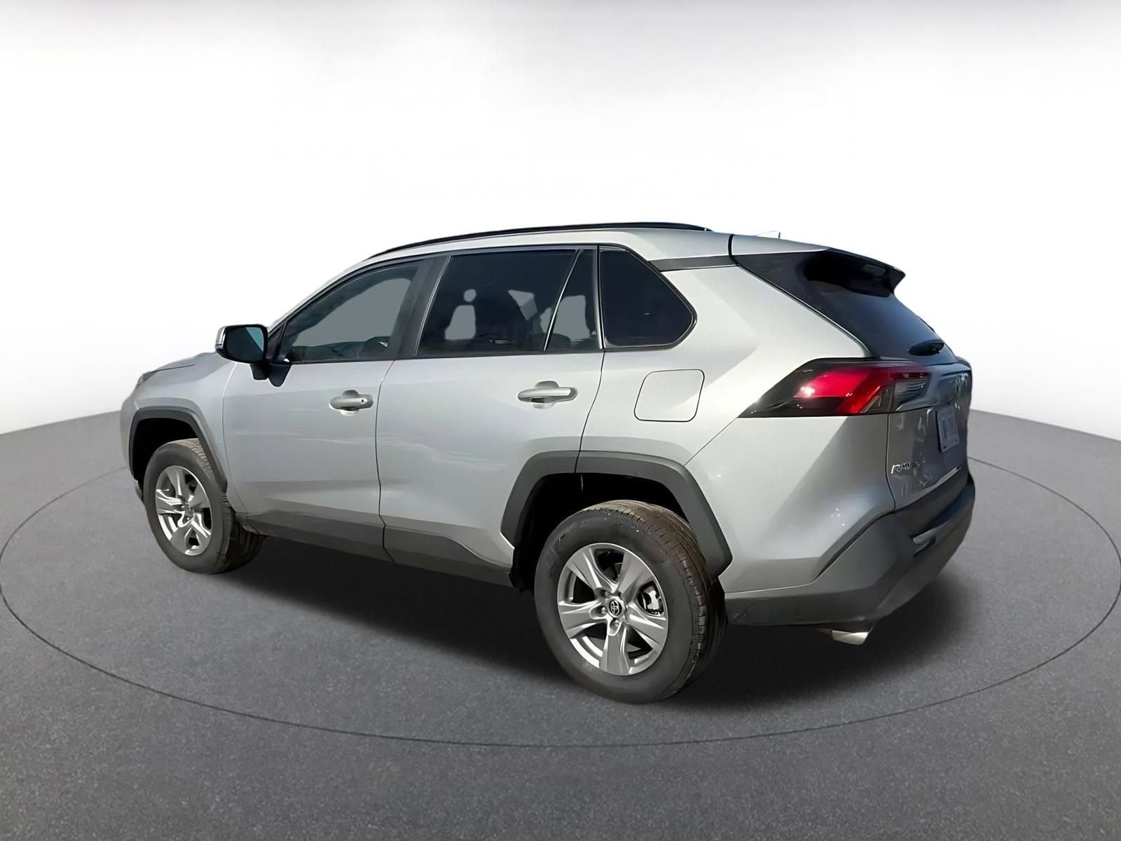 Thumbnail: 2025 Toyota RAV4 - 10