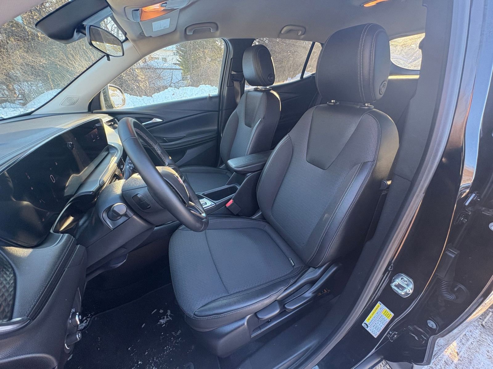 Thumbnail: 2025 Buick Encore GX - 34