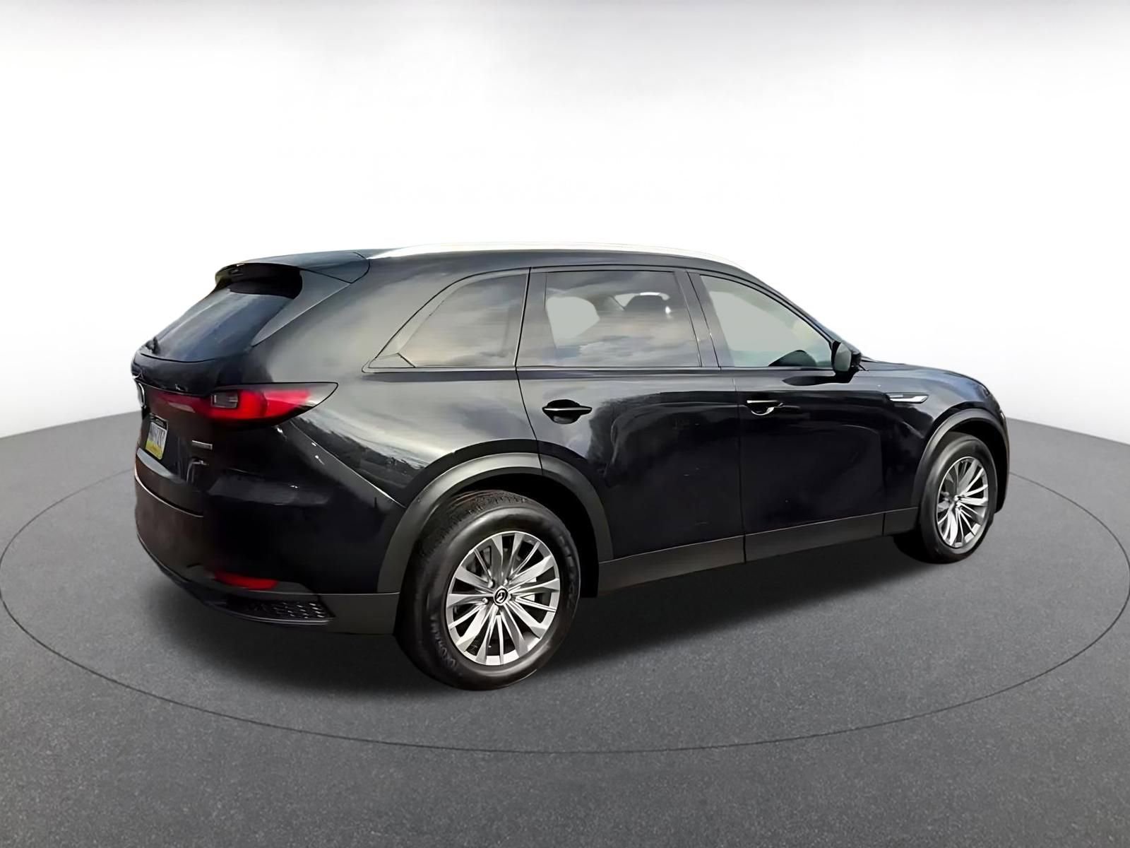 Thumbnail: 2025 Mazda CX-90 - 15