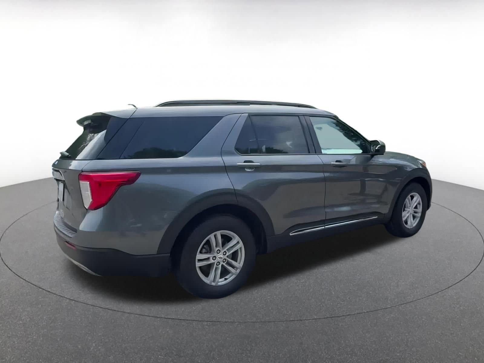 Thumbnail: 2024 Ford Explorer - 15