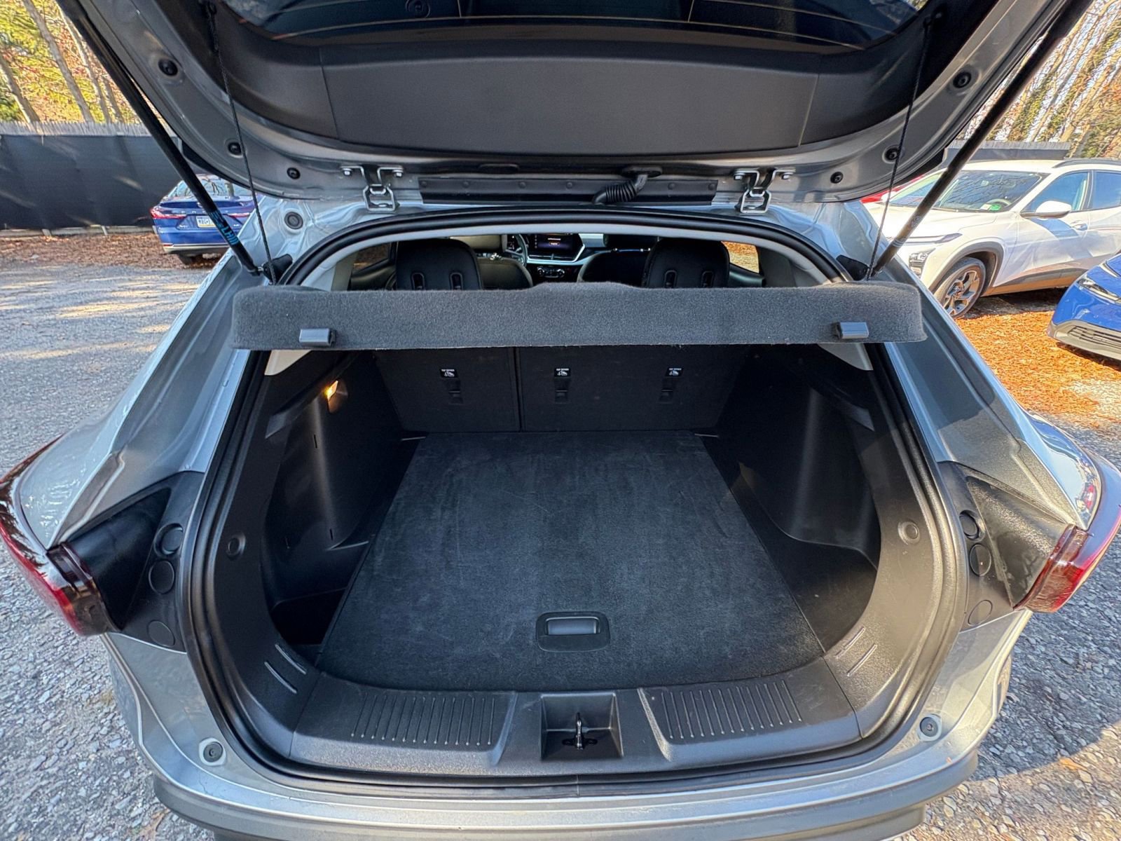 Thumbnail: 2025 Chevrolet Trax - 27