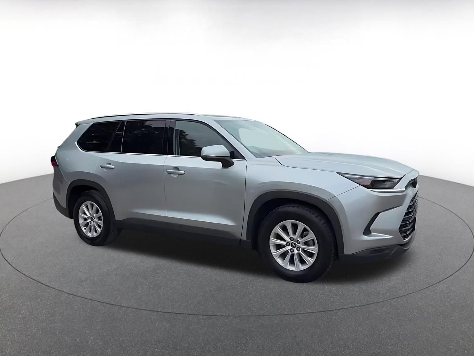 Thumbnail: 2025 Toyota Grand Highlander - 2