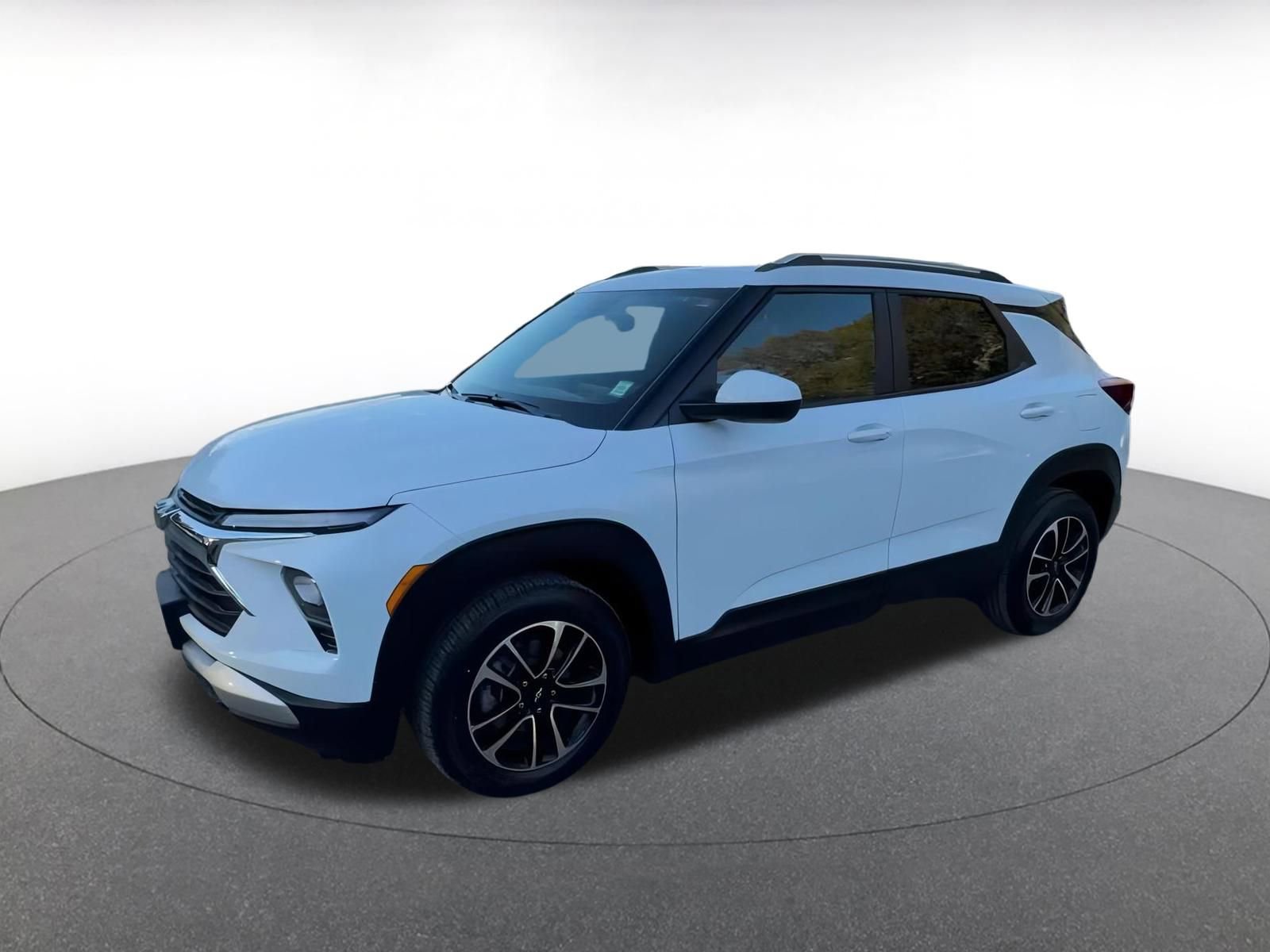 Thumbnail: 2025 Chevrolet TrailBlazer - 8