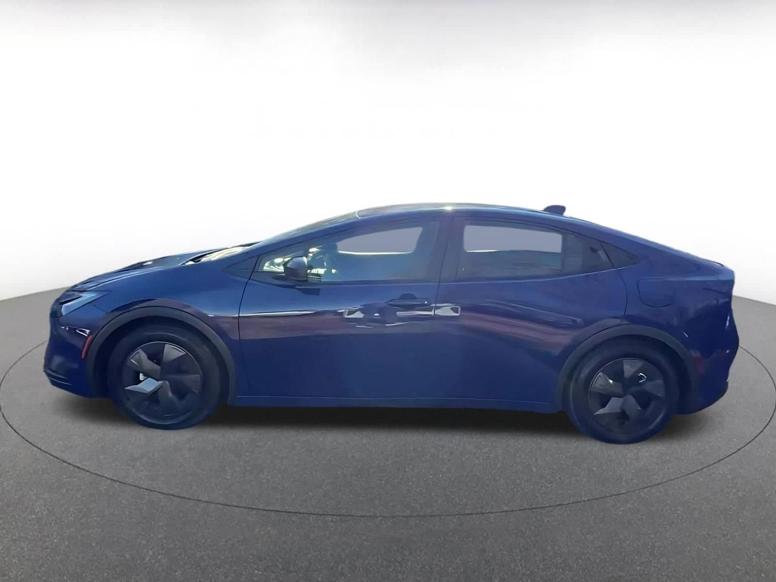 Thumbnail: 2025 Toyota Prius - 10