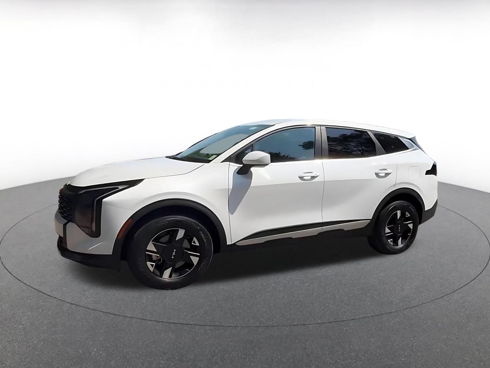 Thumbnail: 2026 Kia Sportage - 8