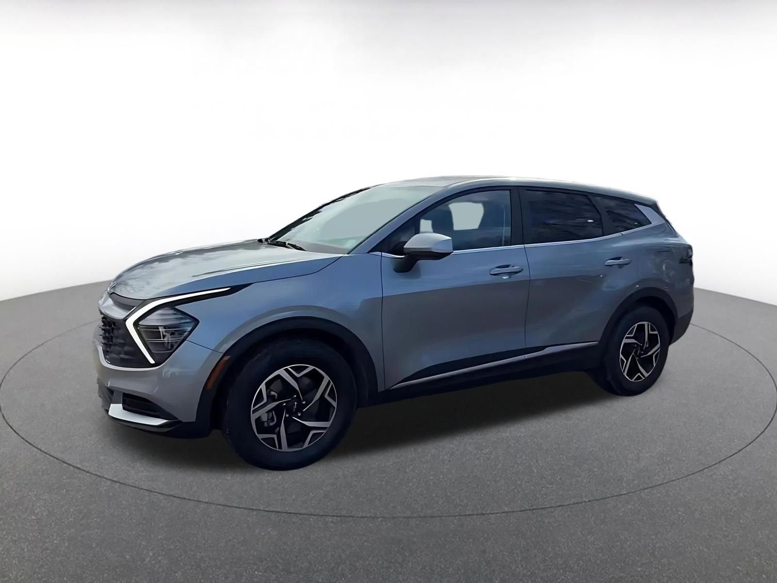 Thumbnail: 2025 Kia Sportage - 8