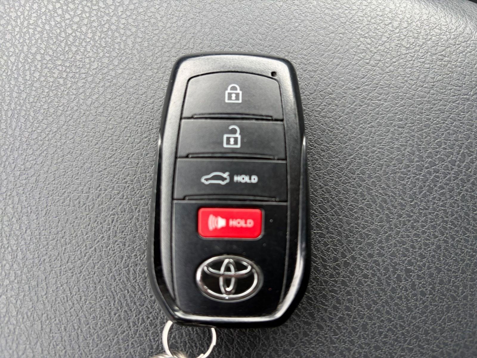 Thumbnail: 2025 Toyota Camry - 20