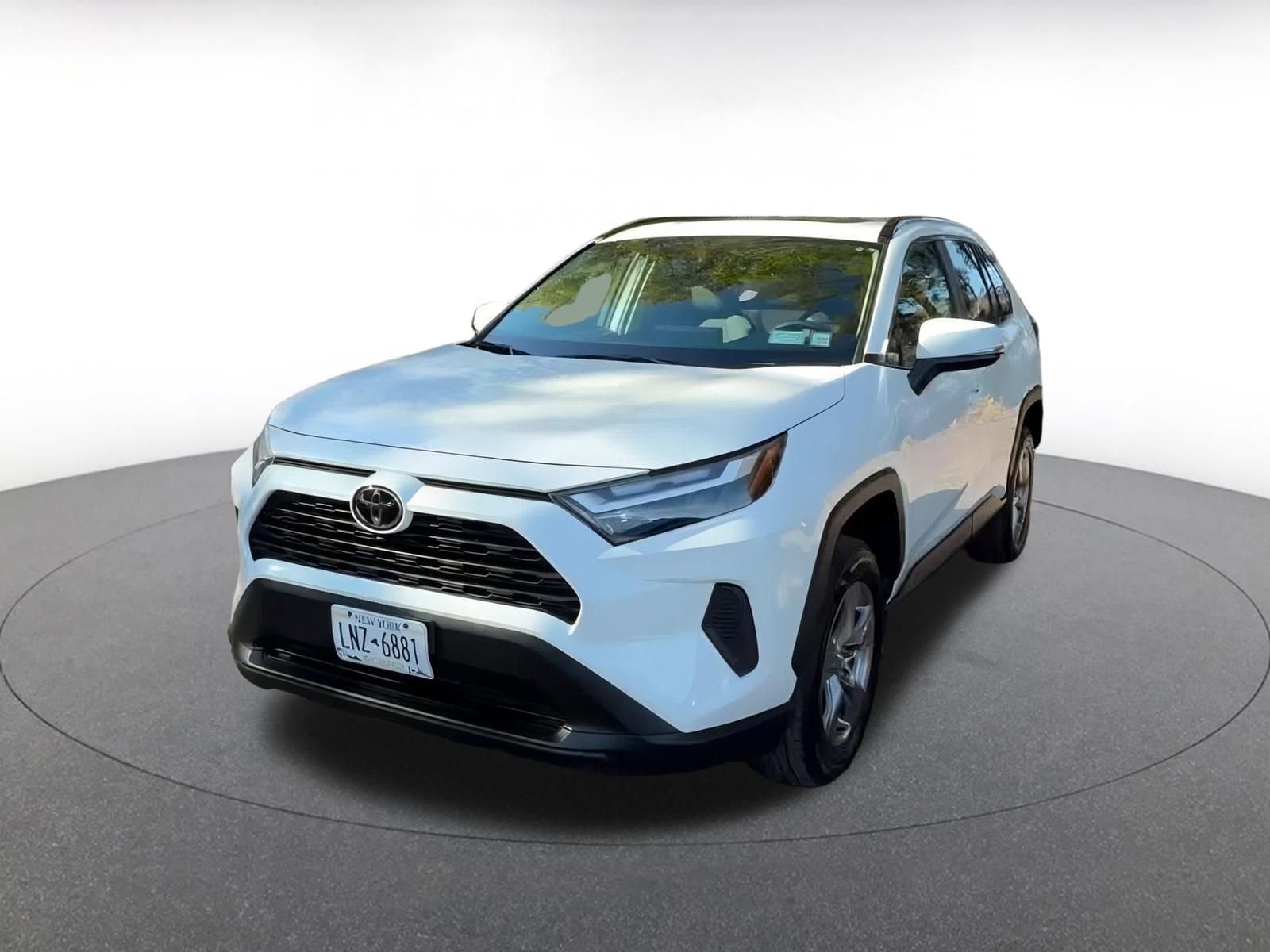 Thumbnail: 2025 Toyota RAV4 - 7