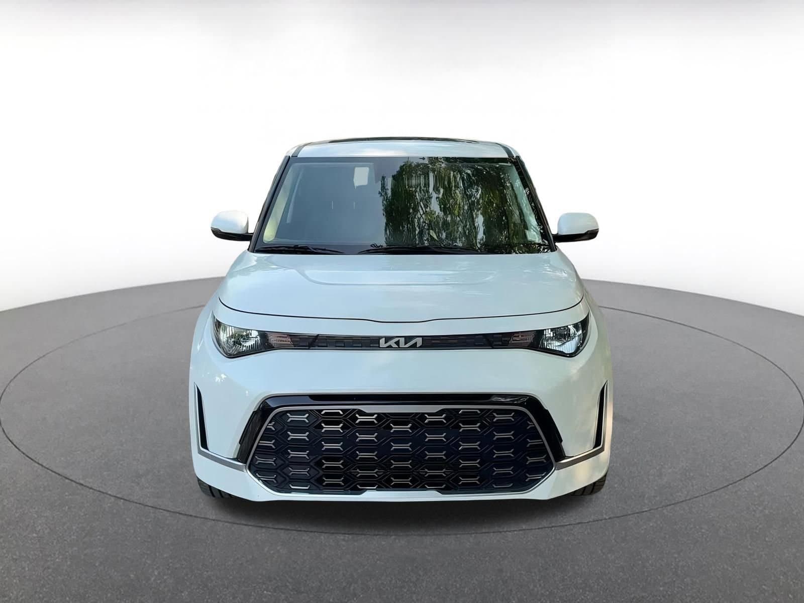 Thumbnail: 2023 Kia Soul - 5